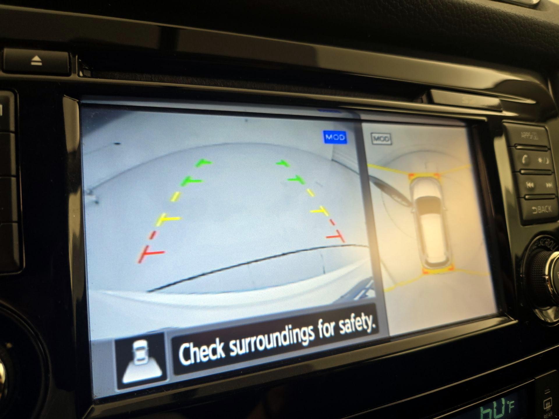 Thumbnail: 2017 Nissan Rogue - 15