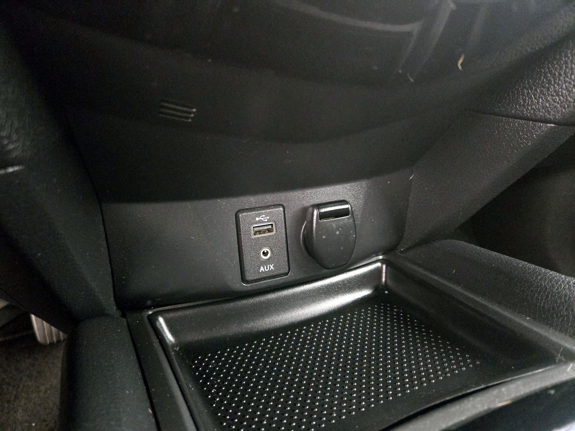 Thumbnail: 2017 Nissan Rogue - 19