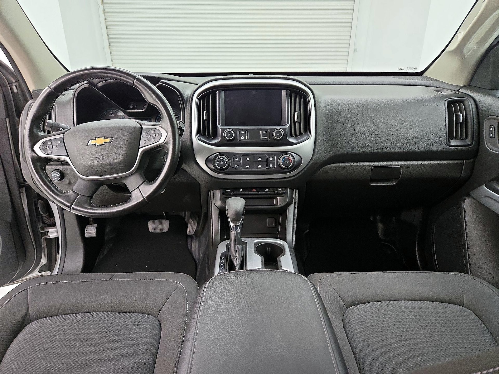 2022 Chevrolet Colorado LT - Photo 10