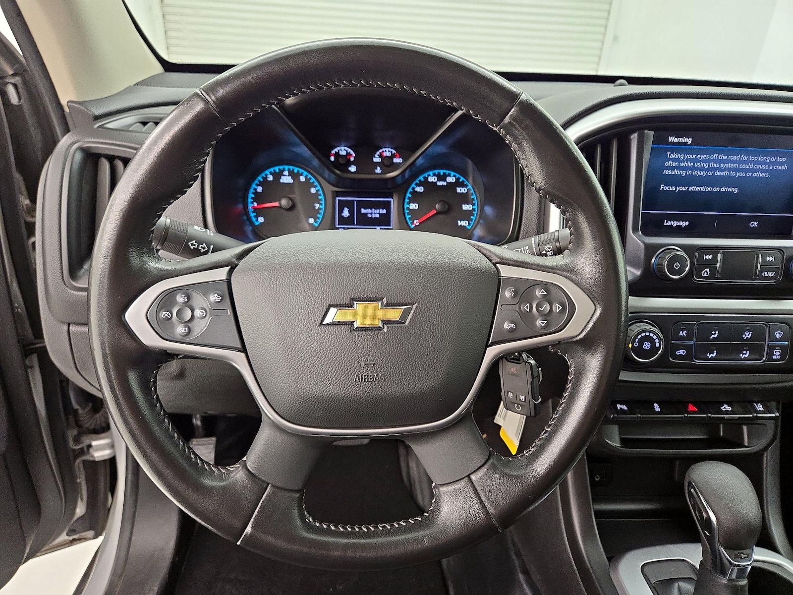 2022 Chevrolet Colorado LT - Photo 11