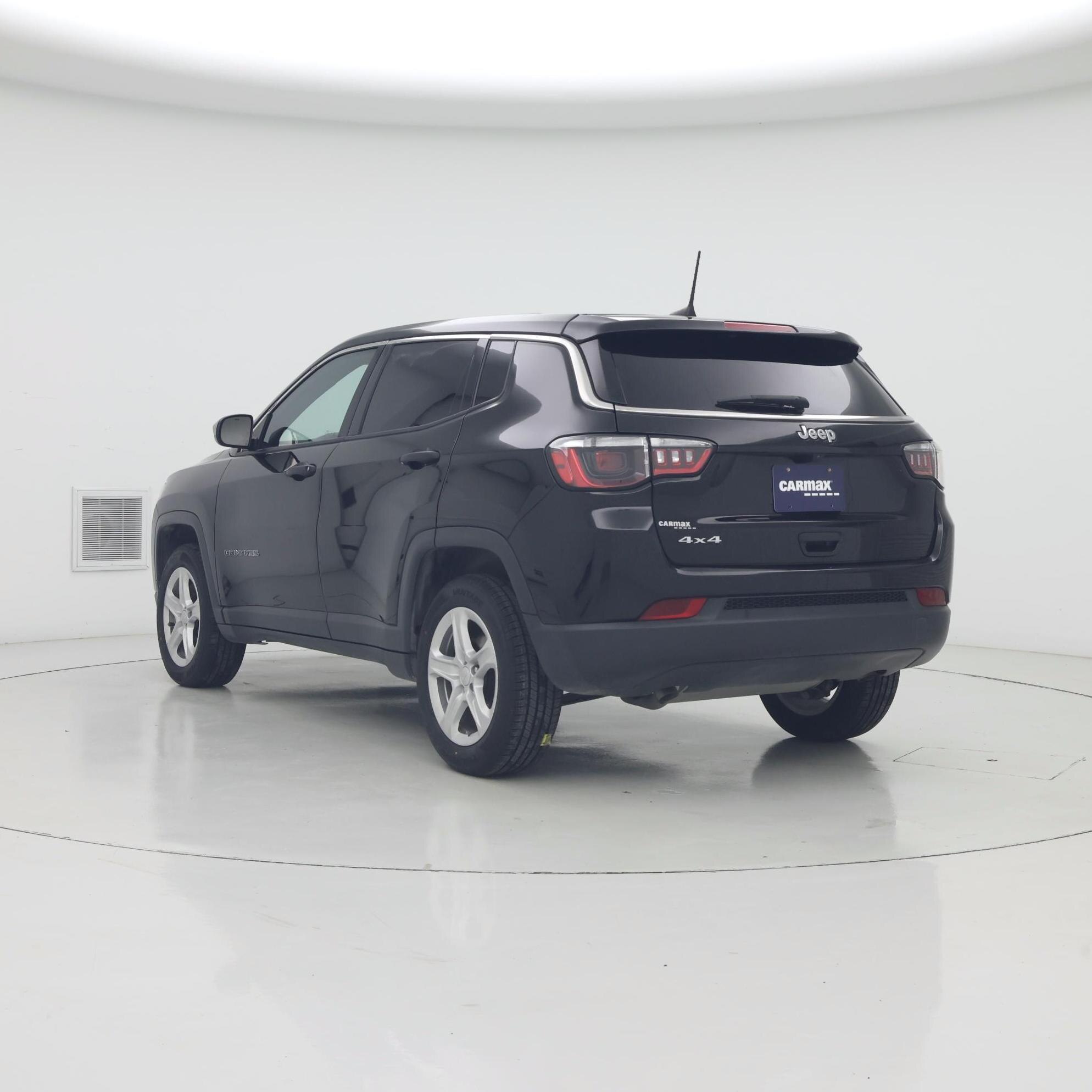 Thumbnail: 2023 Jeep Compass - 2
