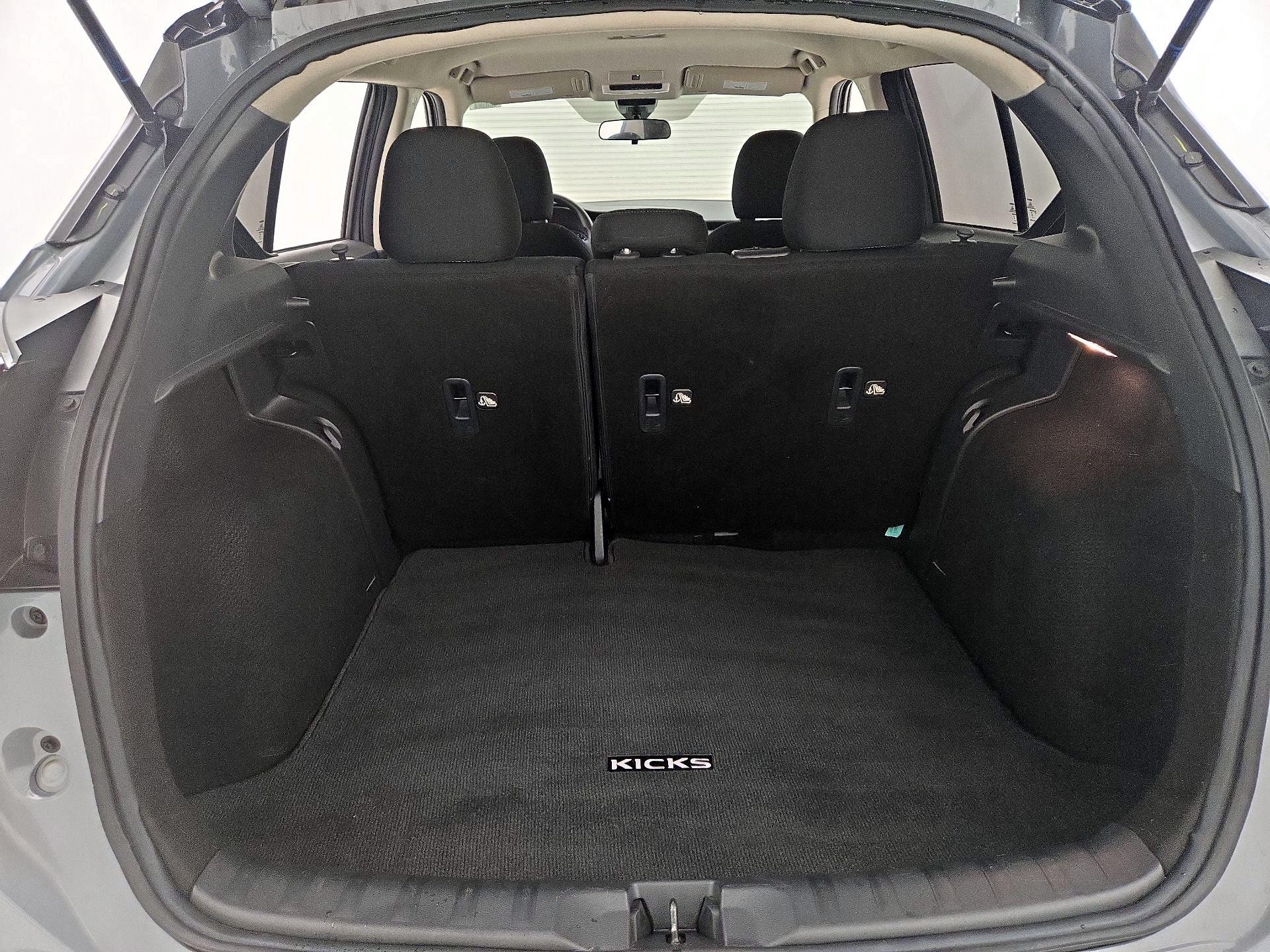 Thumbnail: 2024 Nissan Kicks - 19