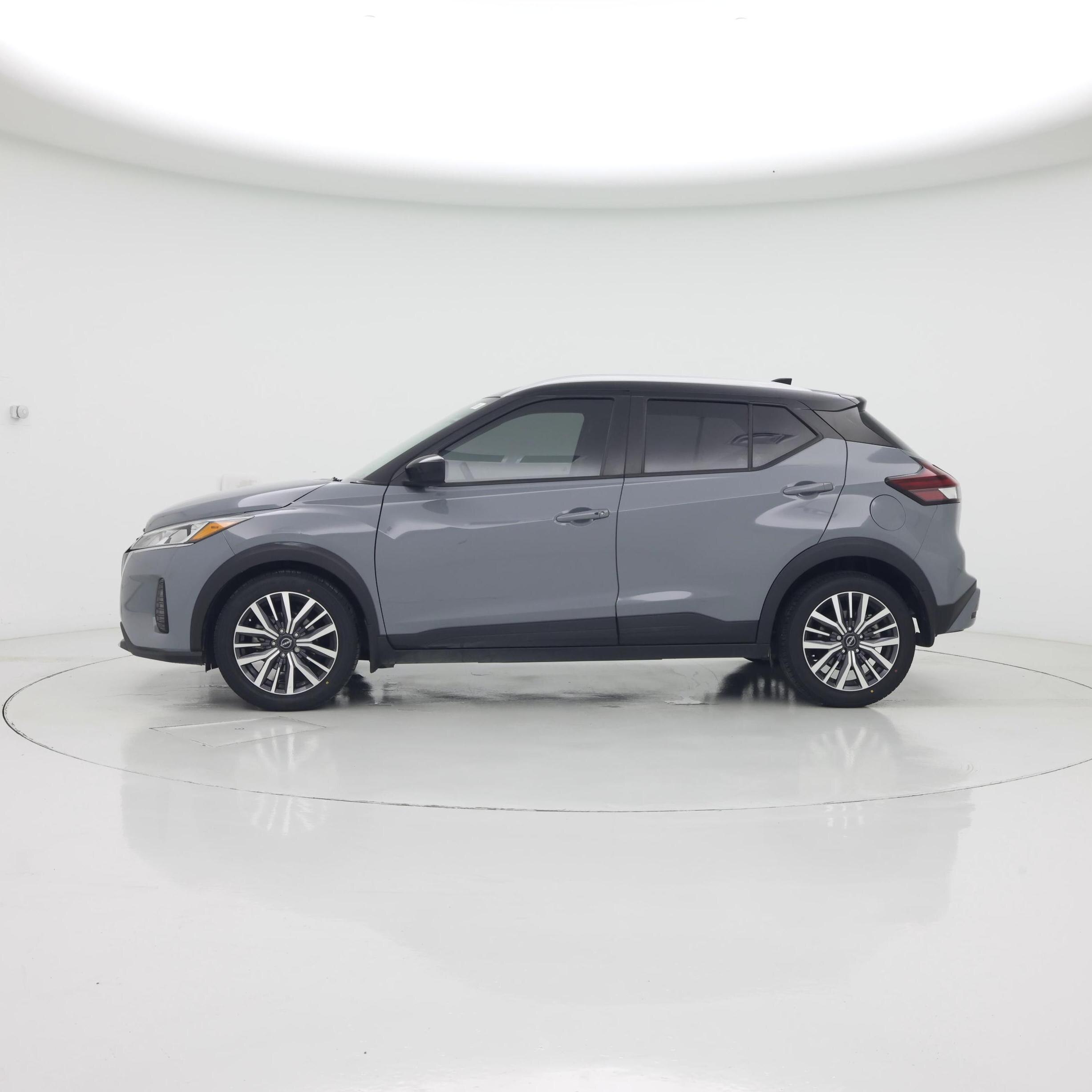 Thumbnail: 2024 Nissan Kicks - 3