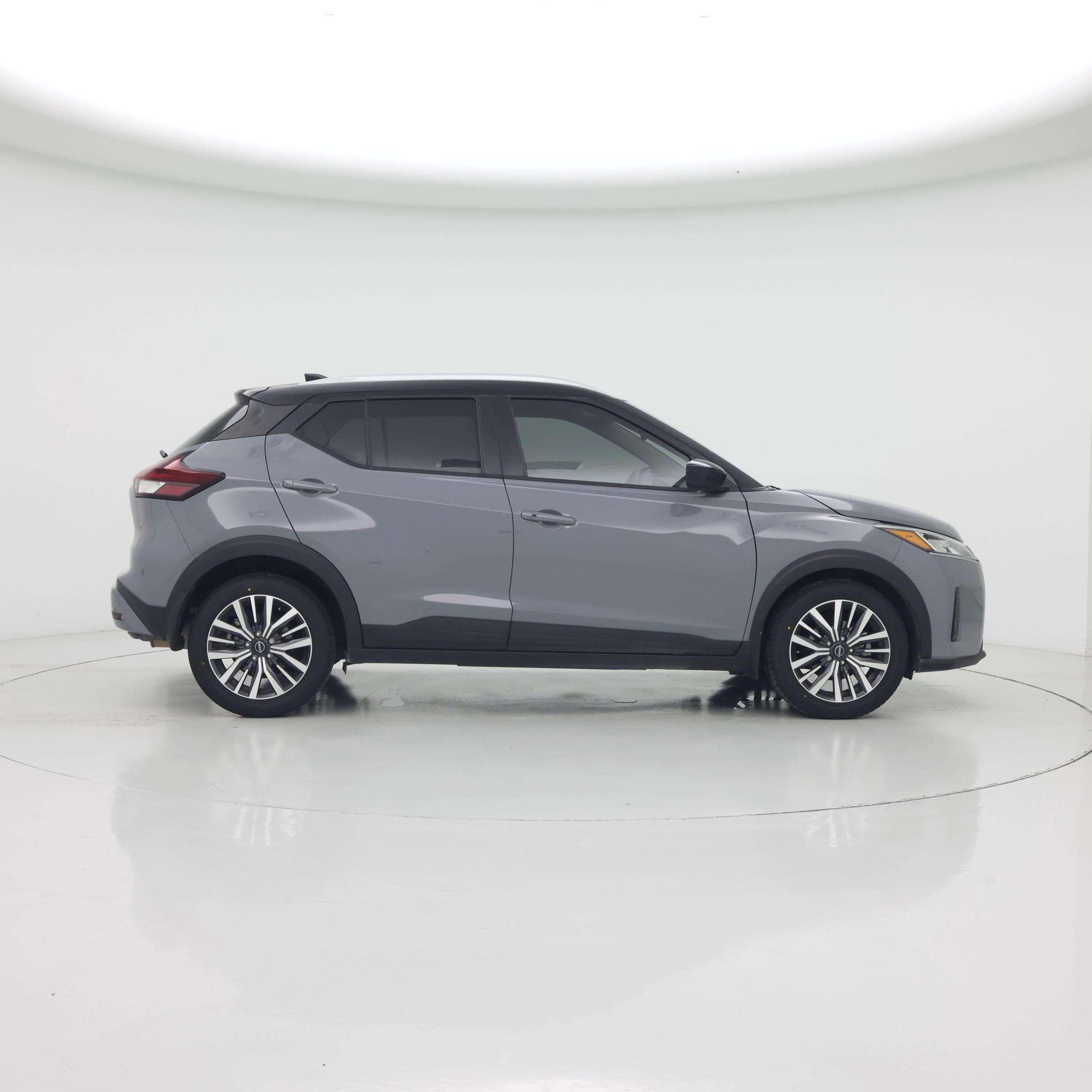 Thumbnail: 2024 Nissan Kicks - 7