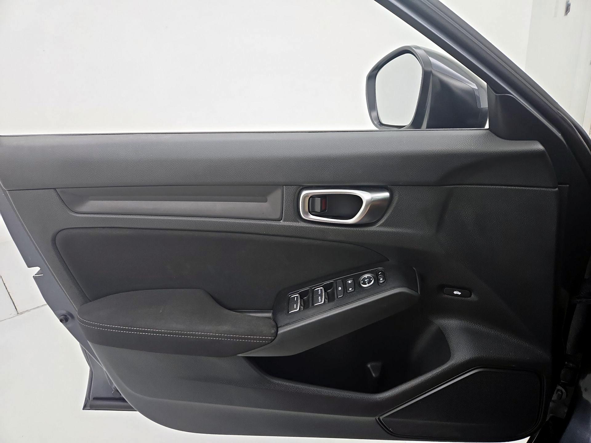 Thumbnail: 2024 Honda Civic - 12