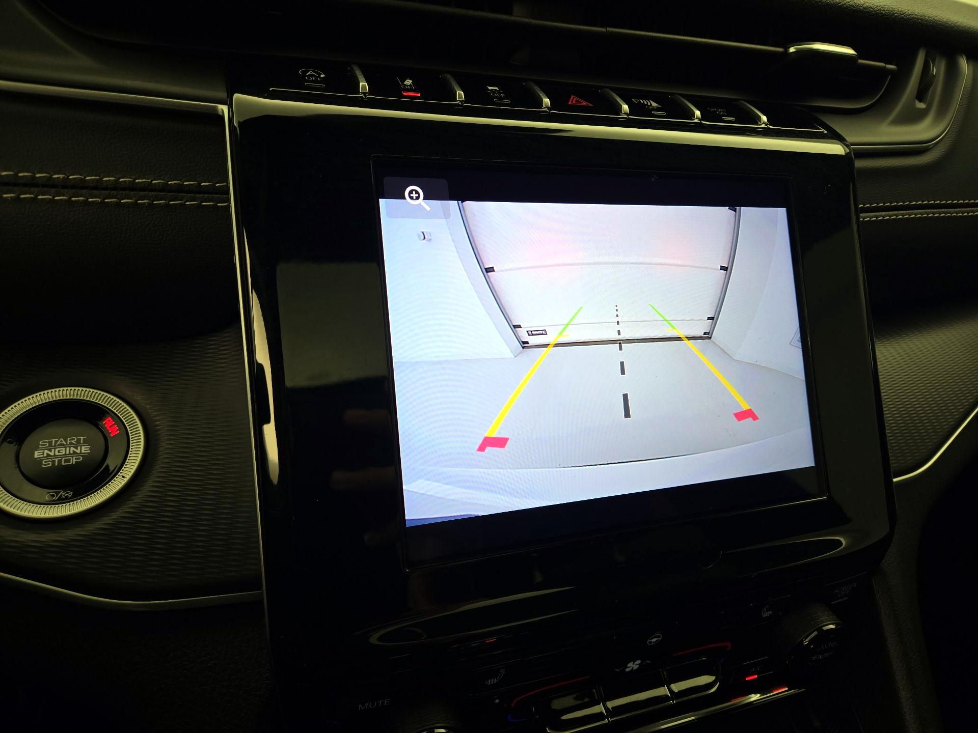 Thumbnail: 2025 Jeep Grand Cherokee L - 14