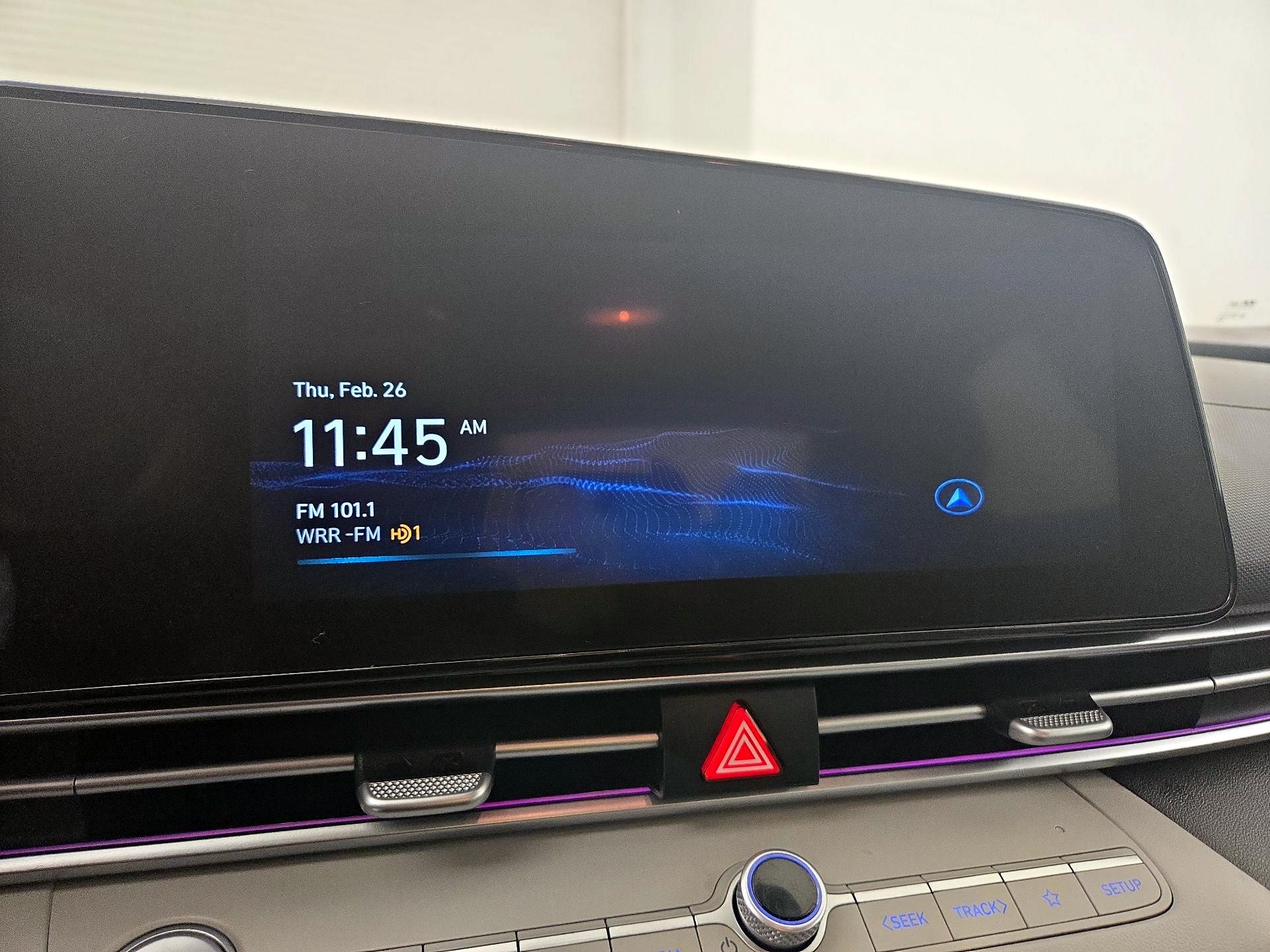 Thumbnail: 2025 Hyundai Elantra - 16