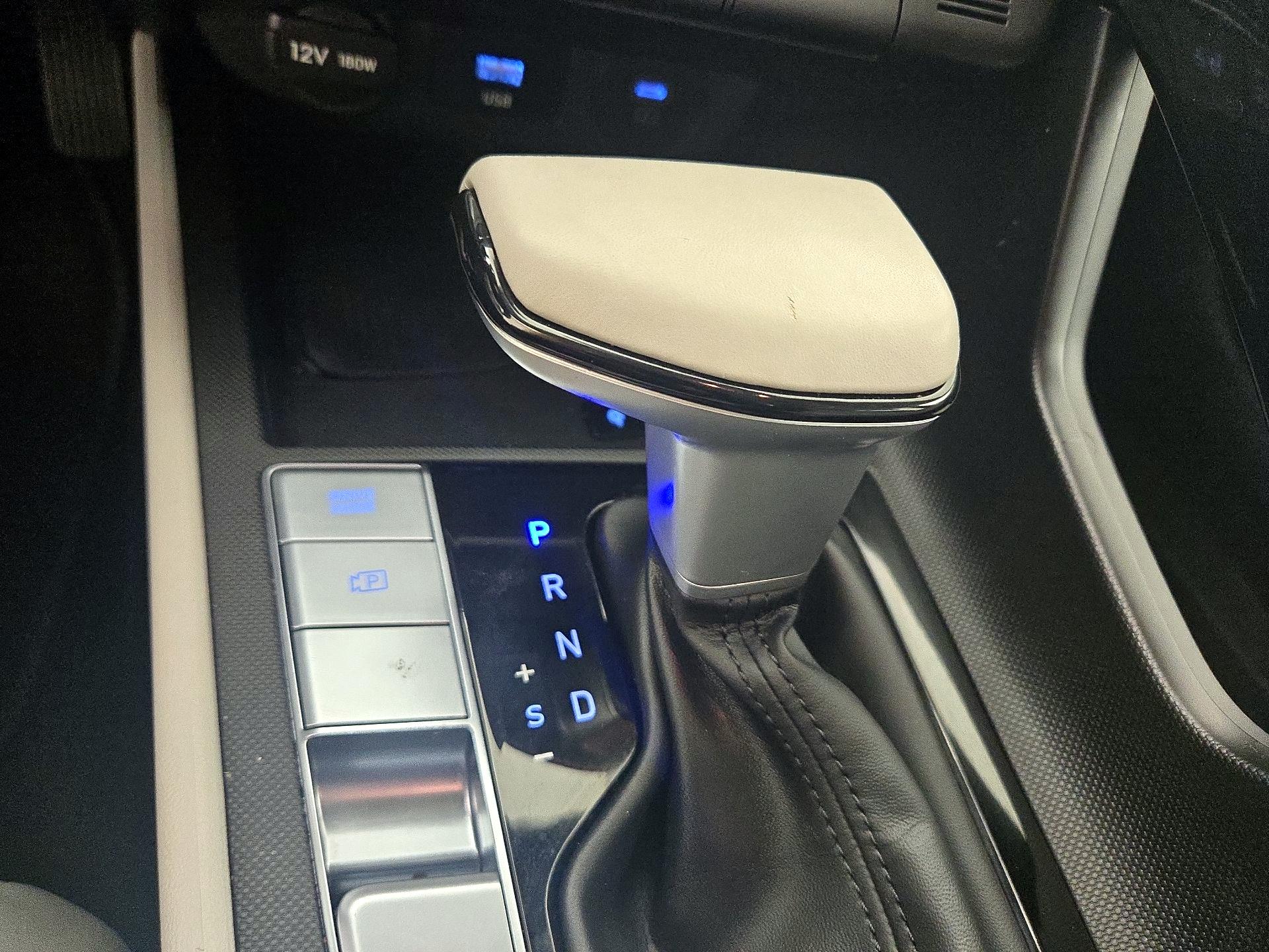 Thumbnail: 2025 Hyundai Elantra - 18