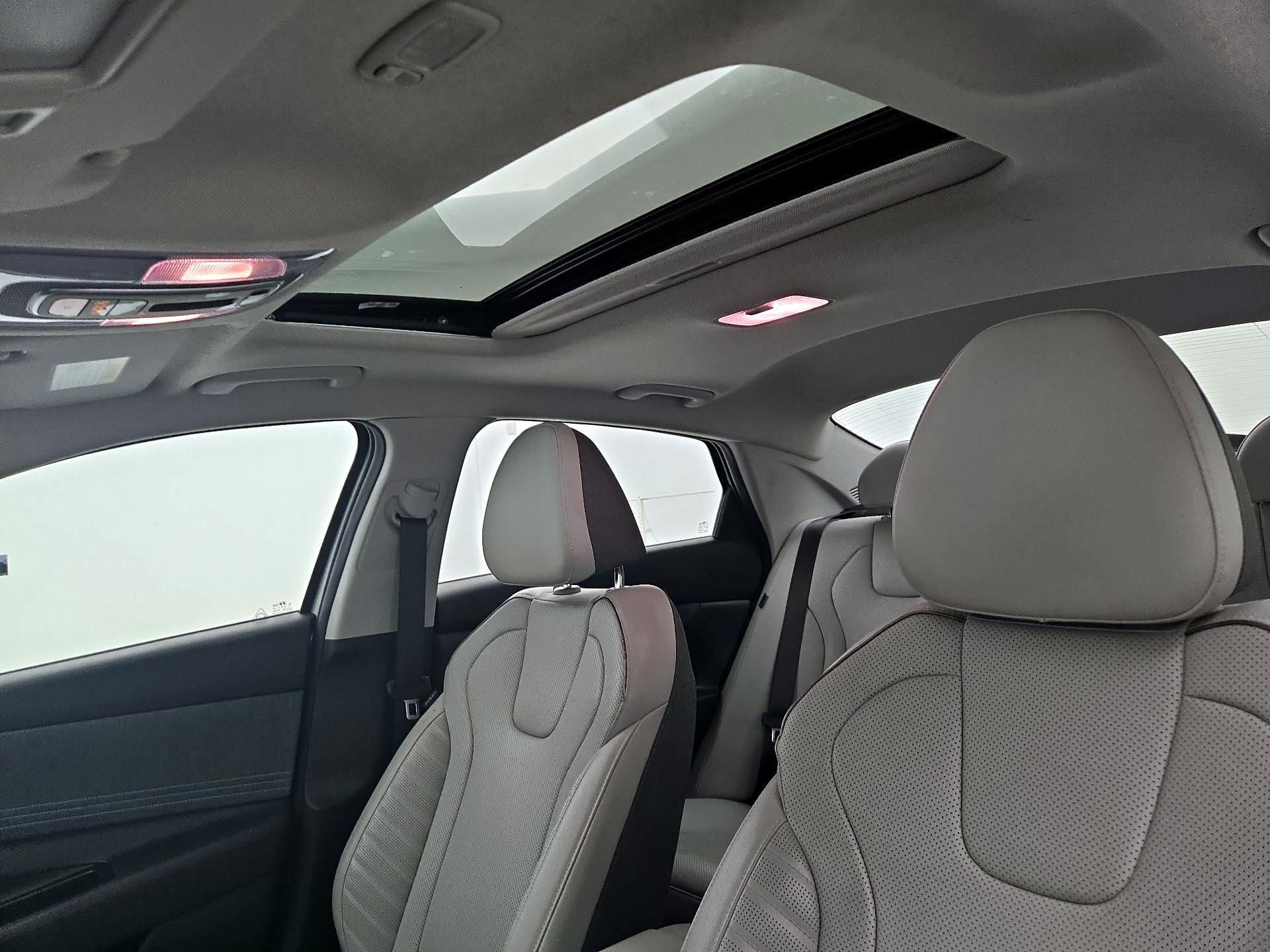 Thumbnail: 2025 Hyundai Elantra - 20