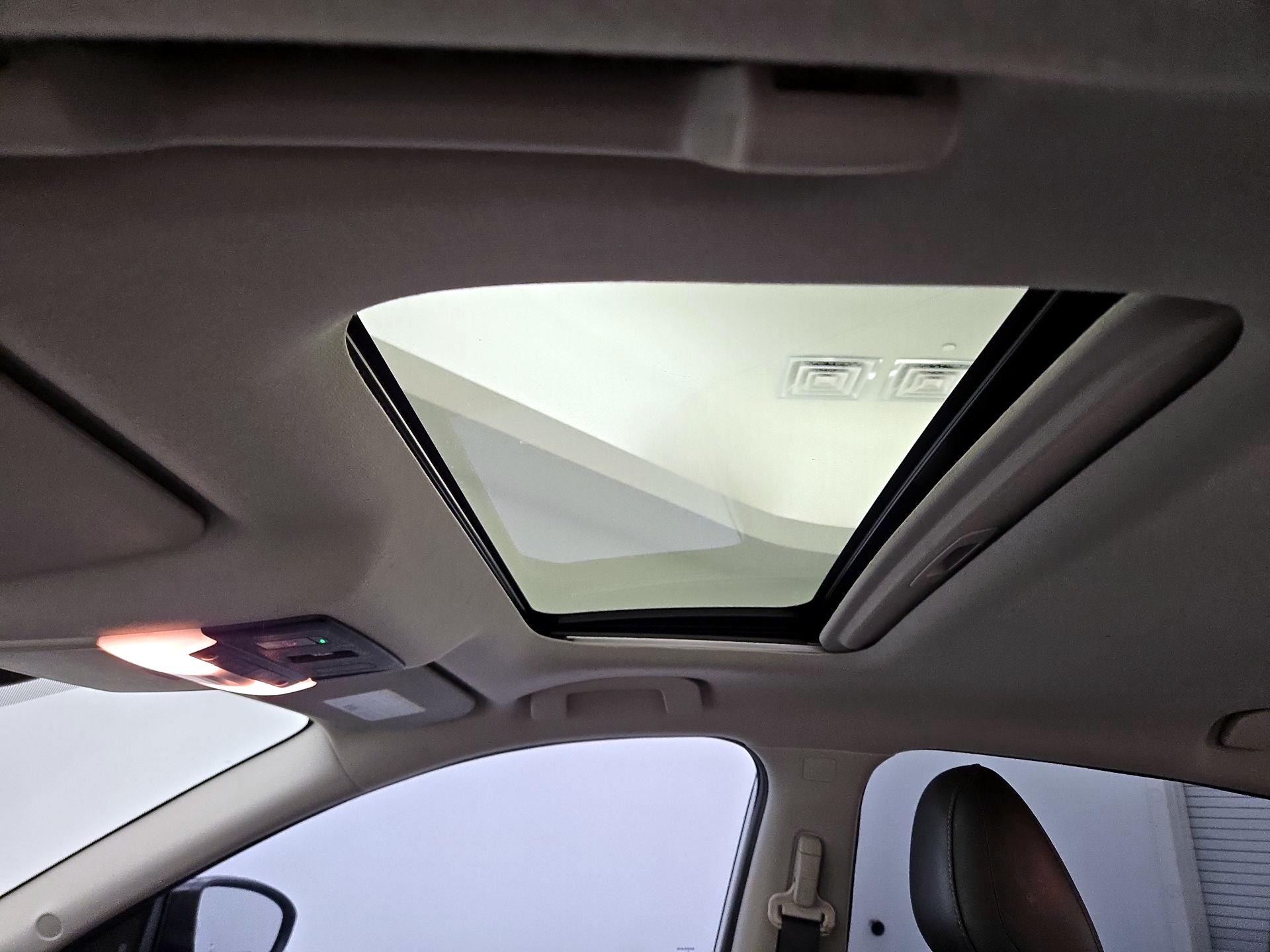 Thumbnail: 2024 Nissan Sentra - 19