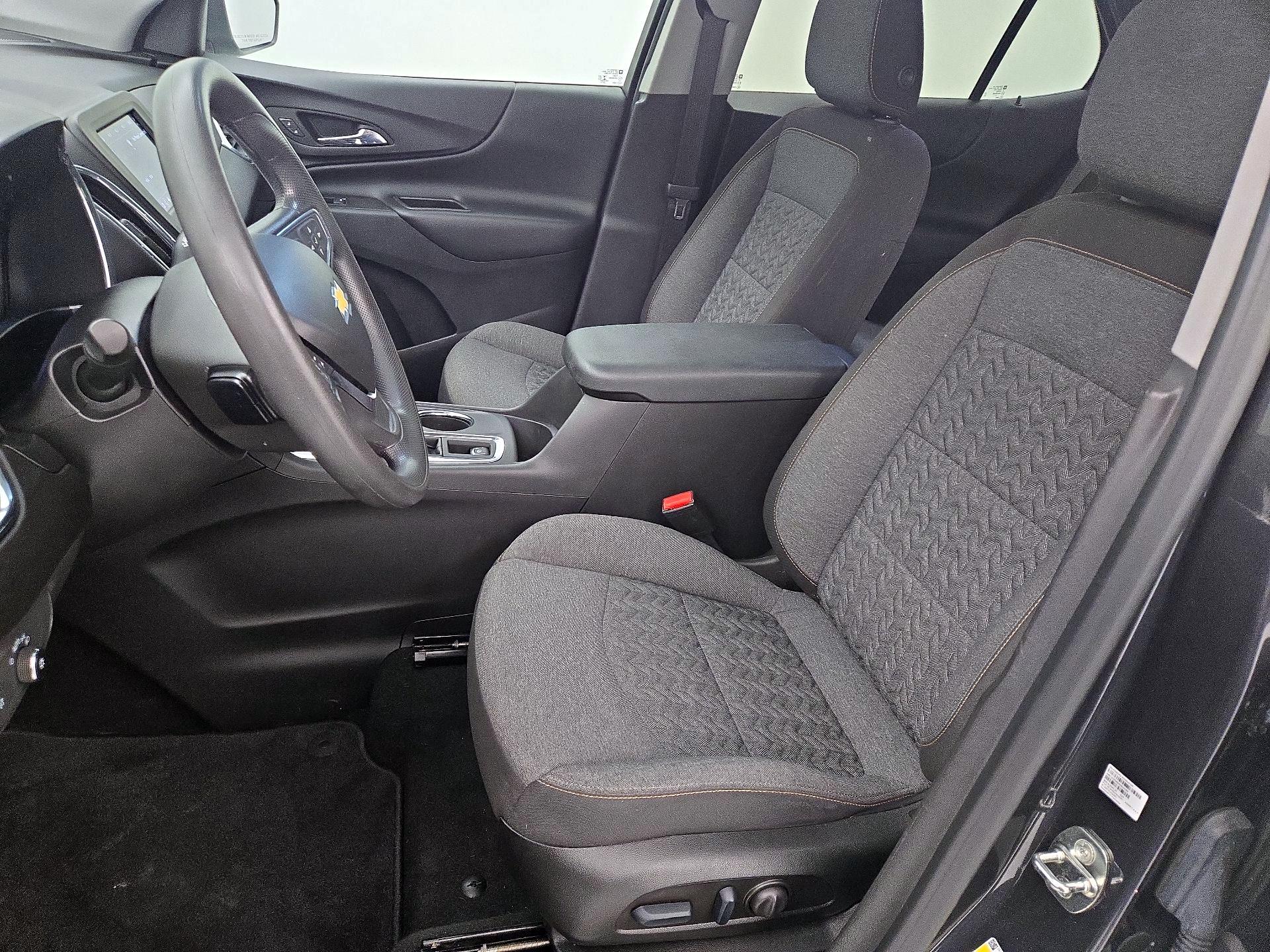 Thumbnail: 2023 Chevrolet Equinox - 11