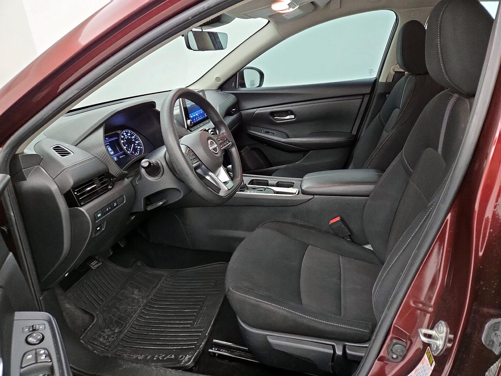 Thumbnail: 2024 Nissan Sentra - 11