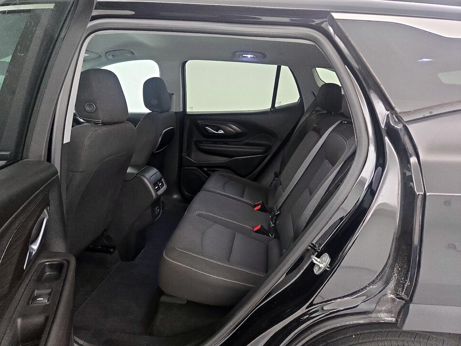 2022 GMC Terrain SLE - Photo 20