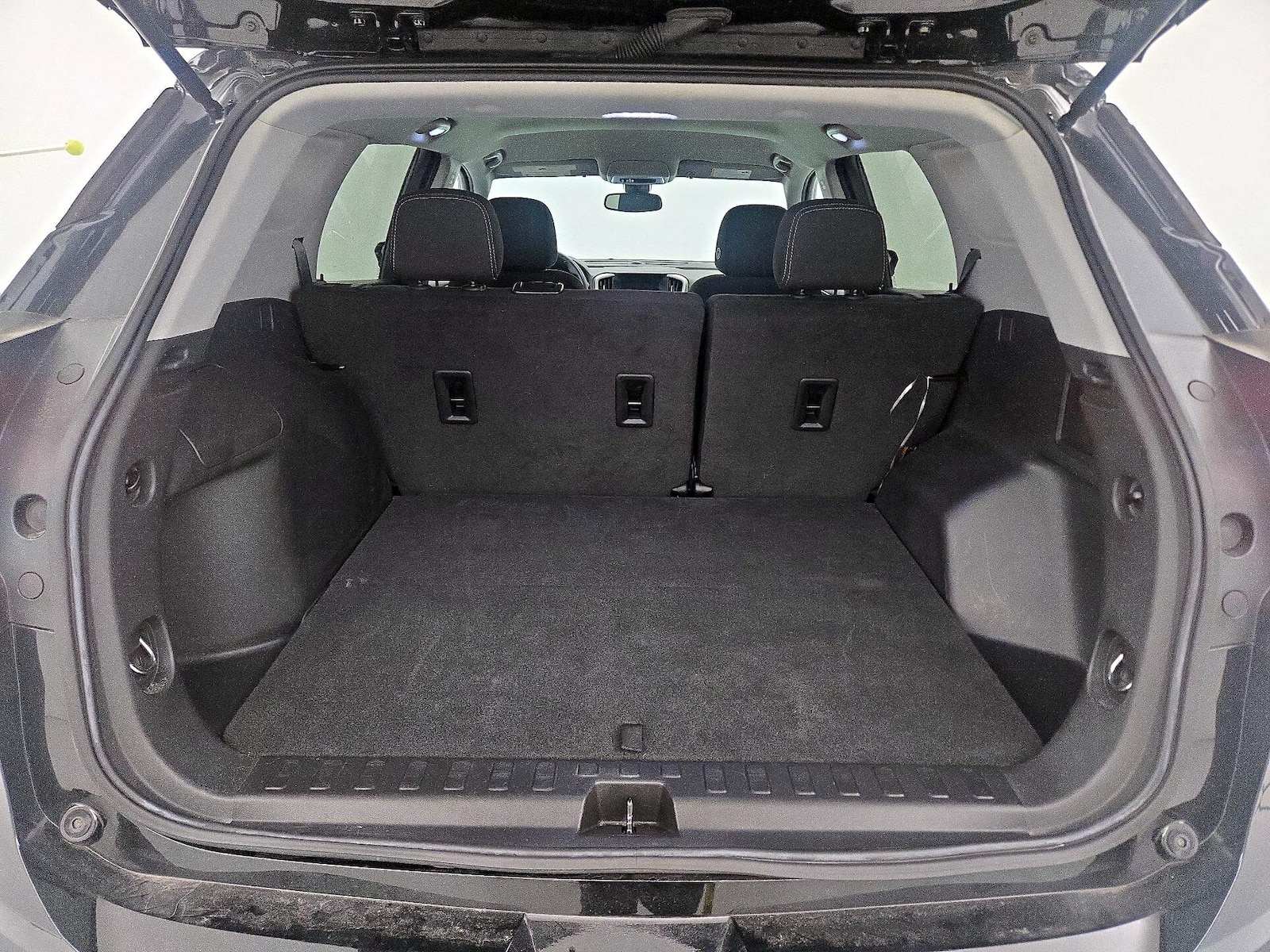 2022 GMC Terrain SLE - Photo 21