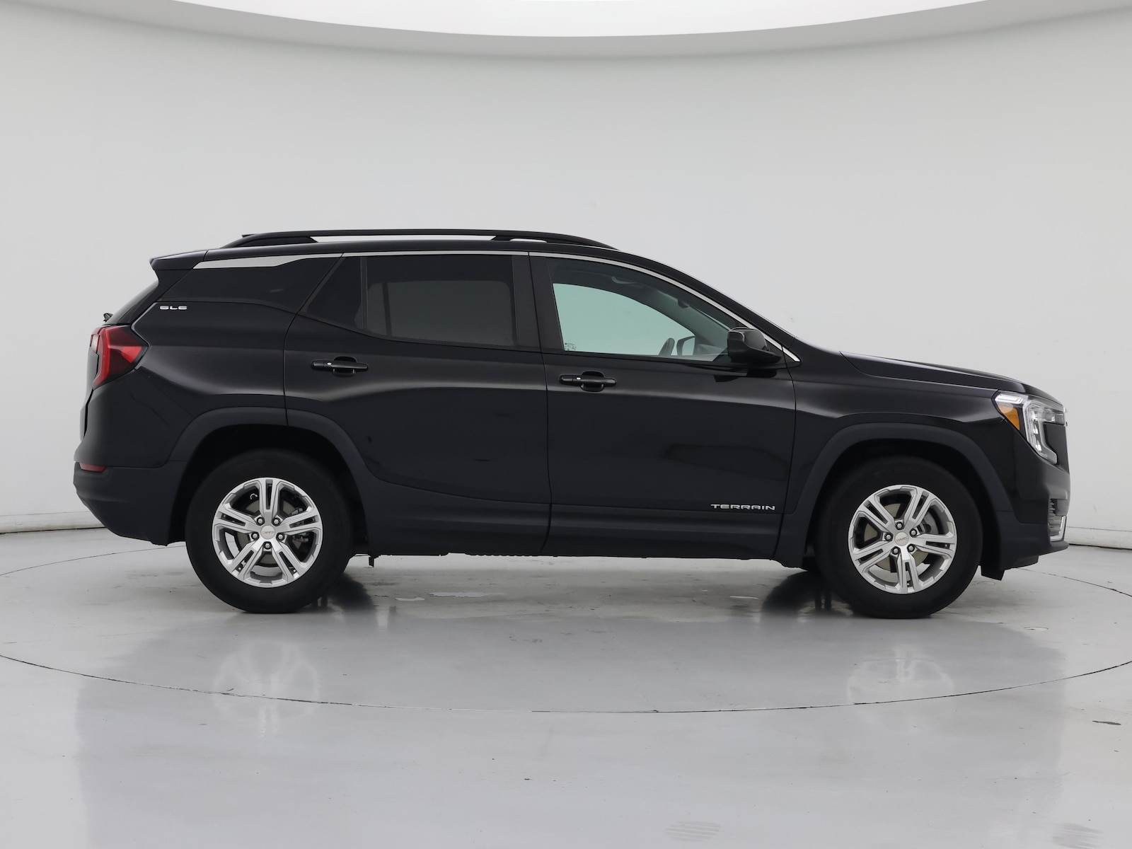 2022 GMC Terrain SLE - Photo 8