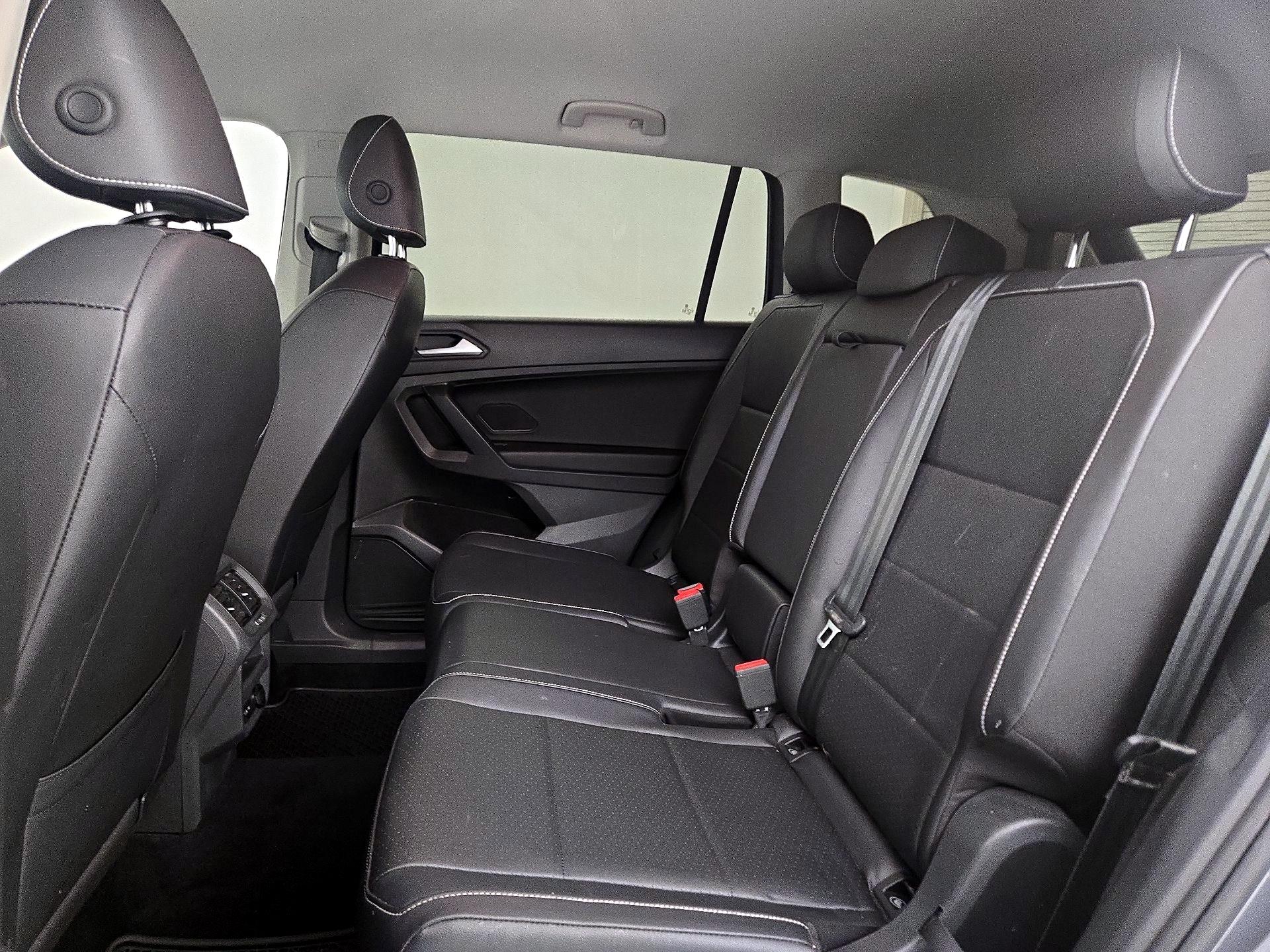 Thumbnail: 2021 Volkswagen Tiguan - 19