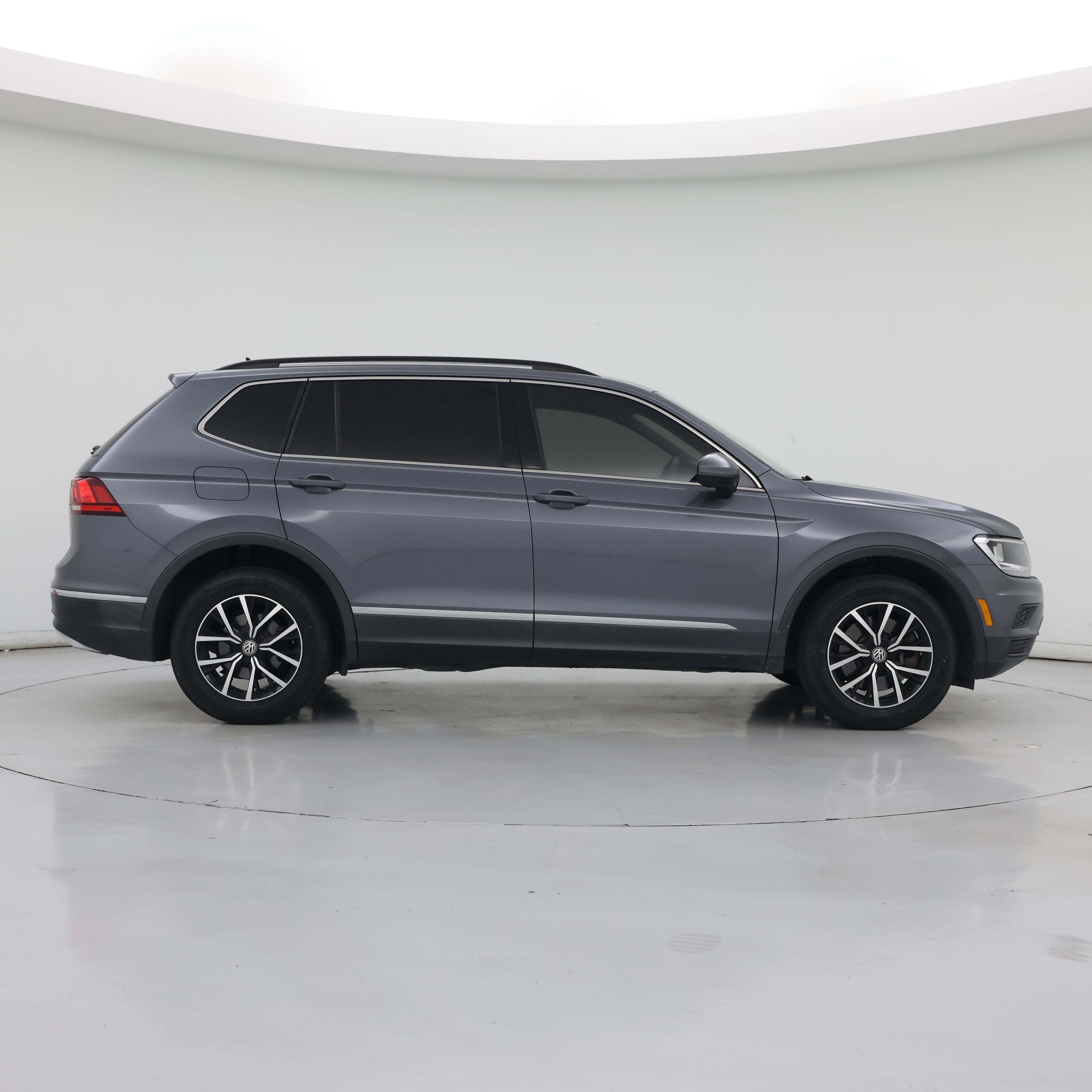 Thumbnail: 2021 Volkswagen Tiguan - 7