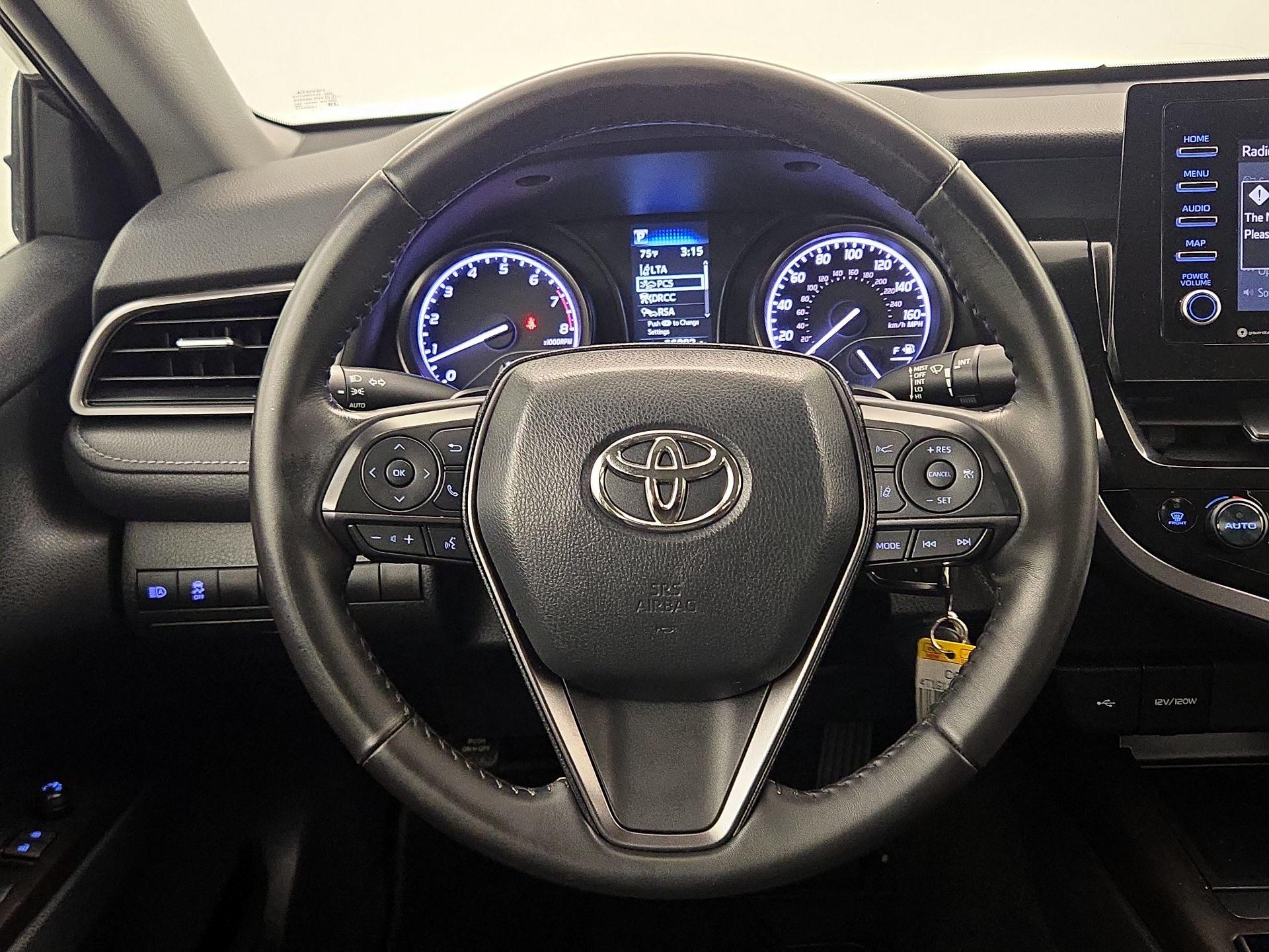 Thumbnail: 2023 Toyota Camry - 10