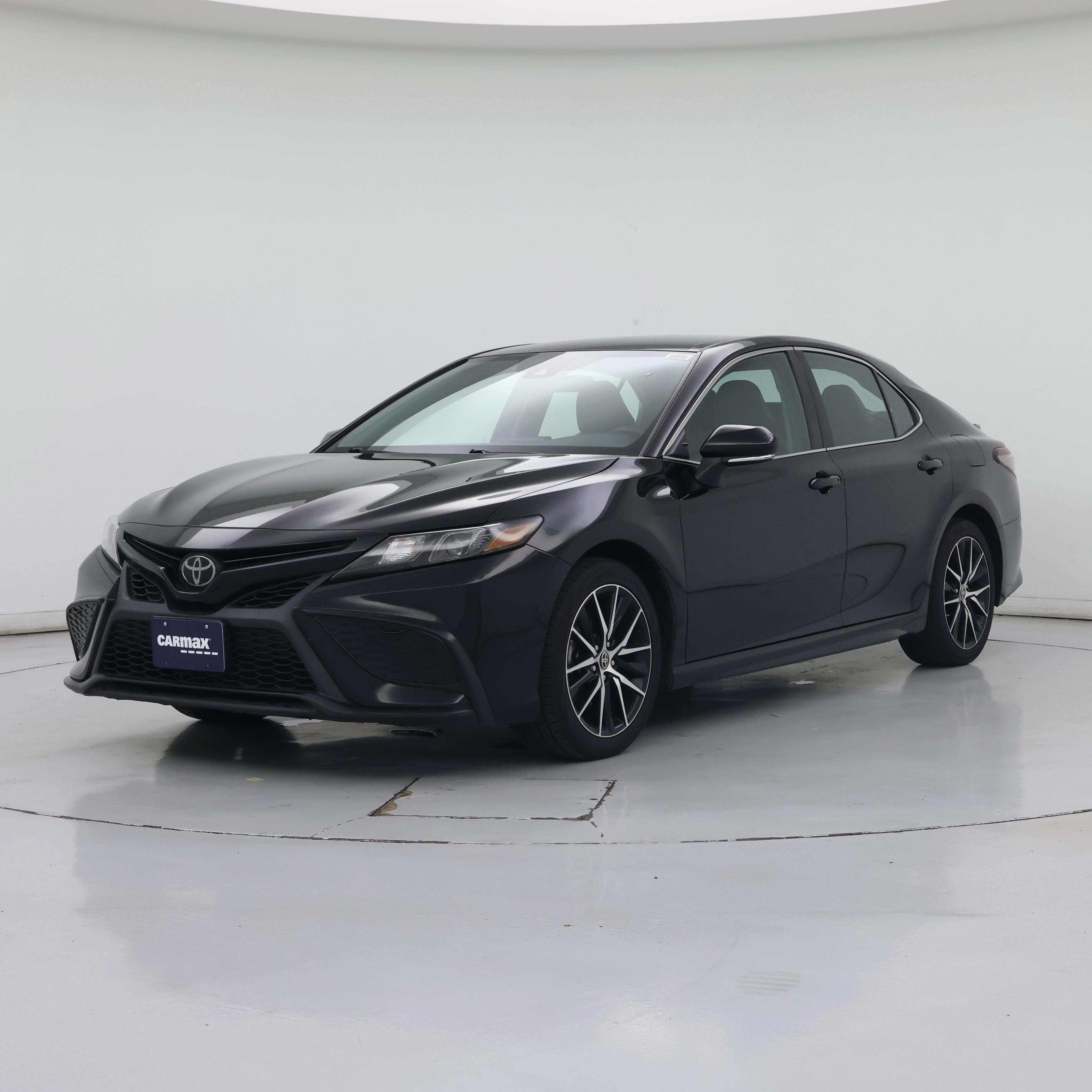 Thumbnail: 2023 Toyota Camry - 4
