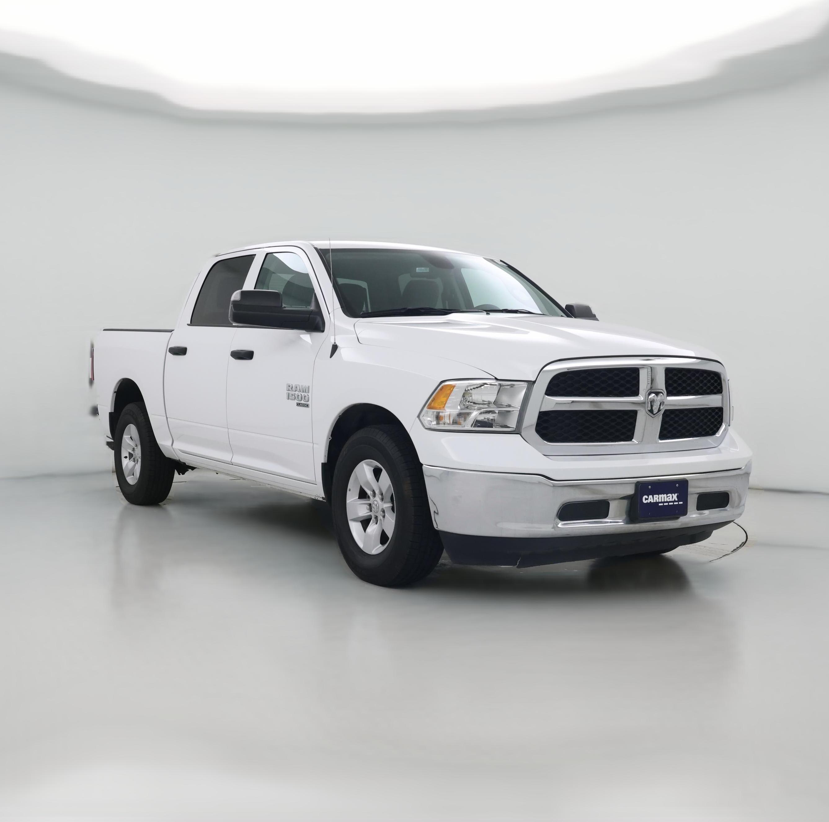 Thumbnail: 2023 RAM 1500 Classic - 1