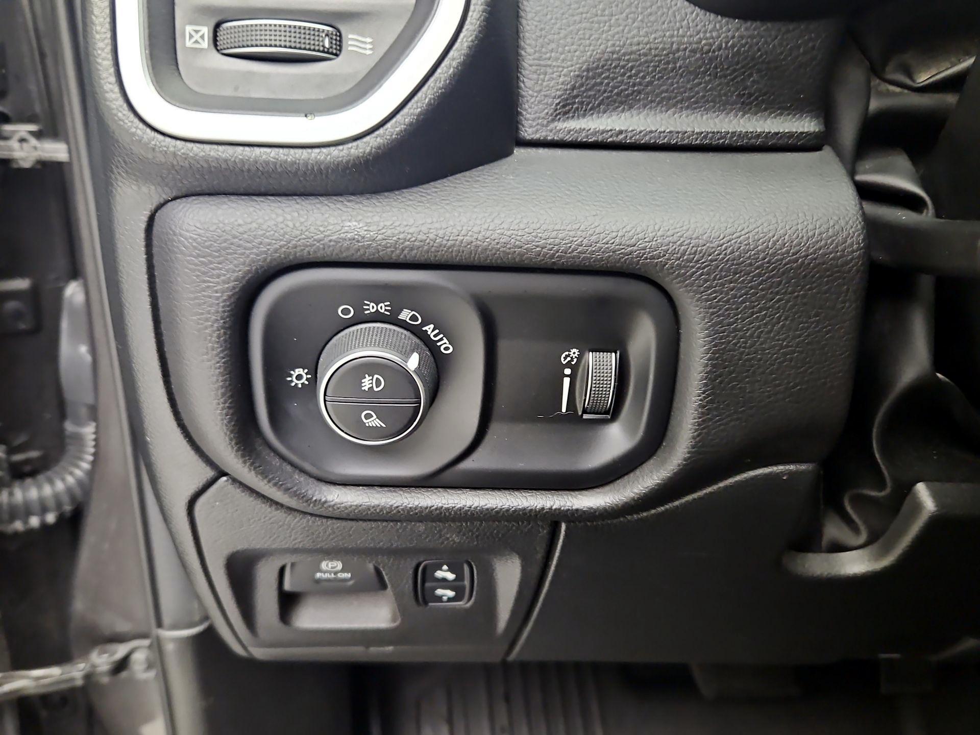 Thumbnail: 2022 RAM 1500 - 13