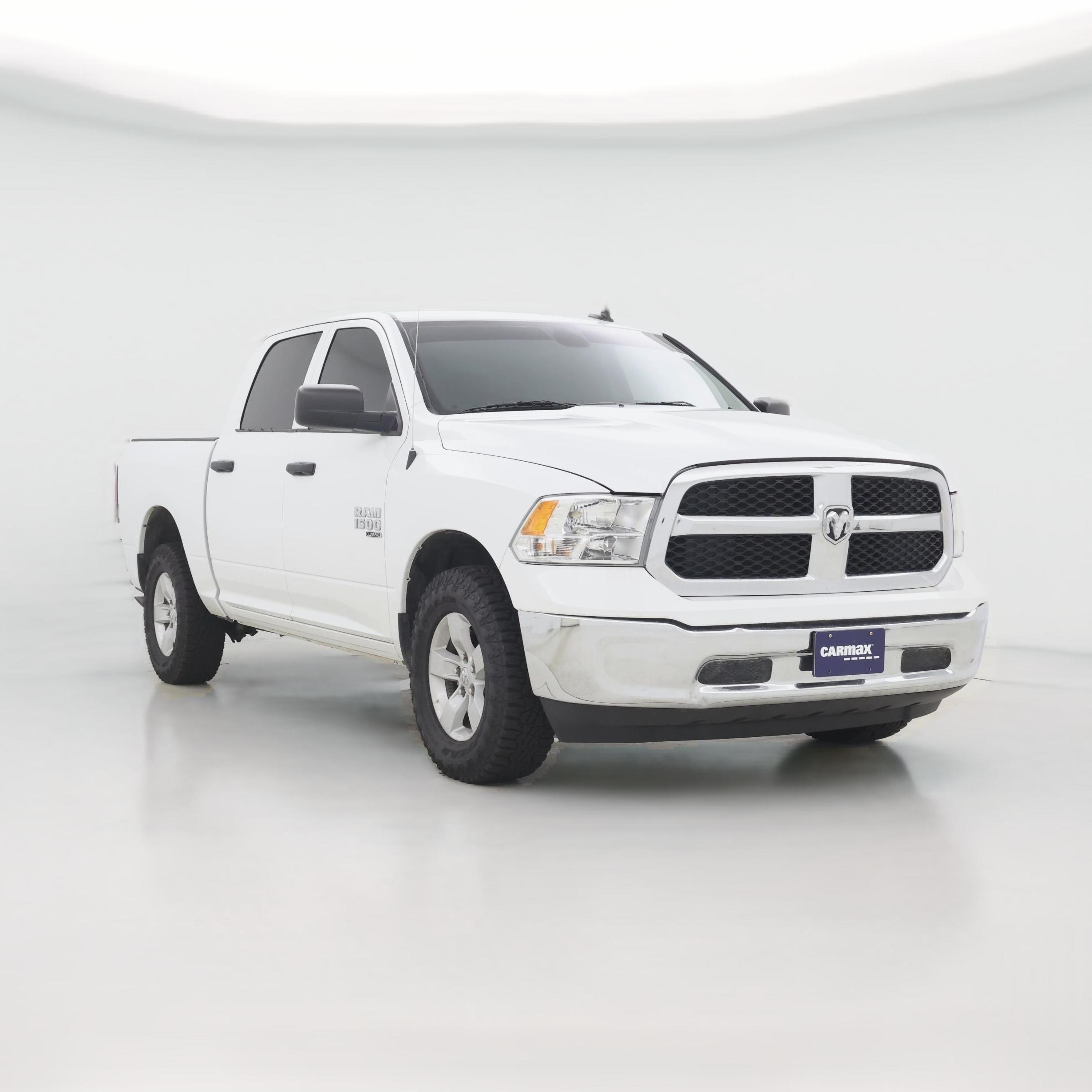 Thumbnail: 2023 RAM 1500 Classic - 1