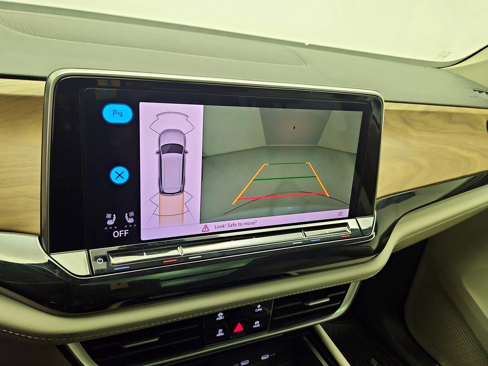 Thumbnail: 2024 Volkswagen Atlas - 14