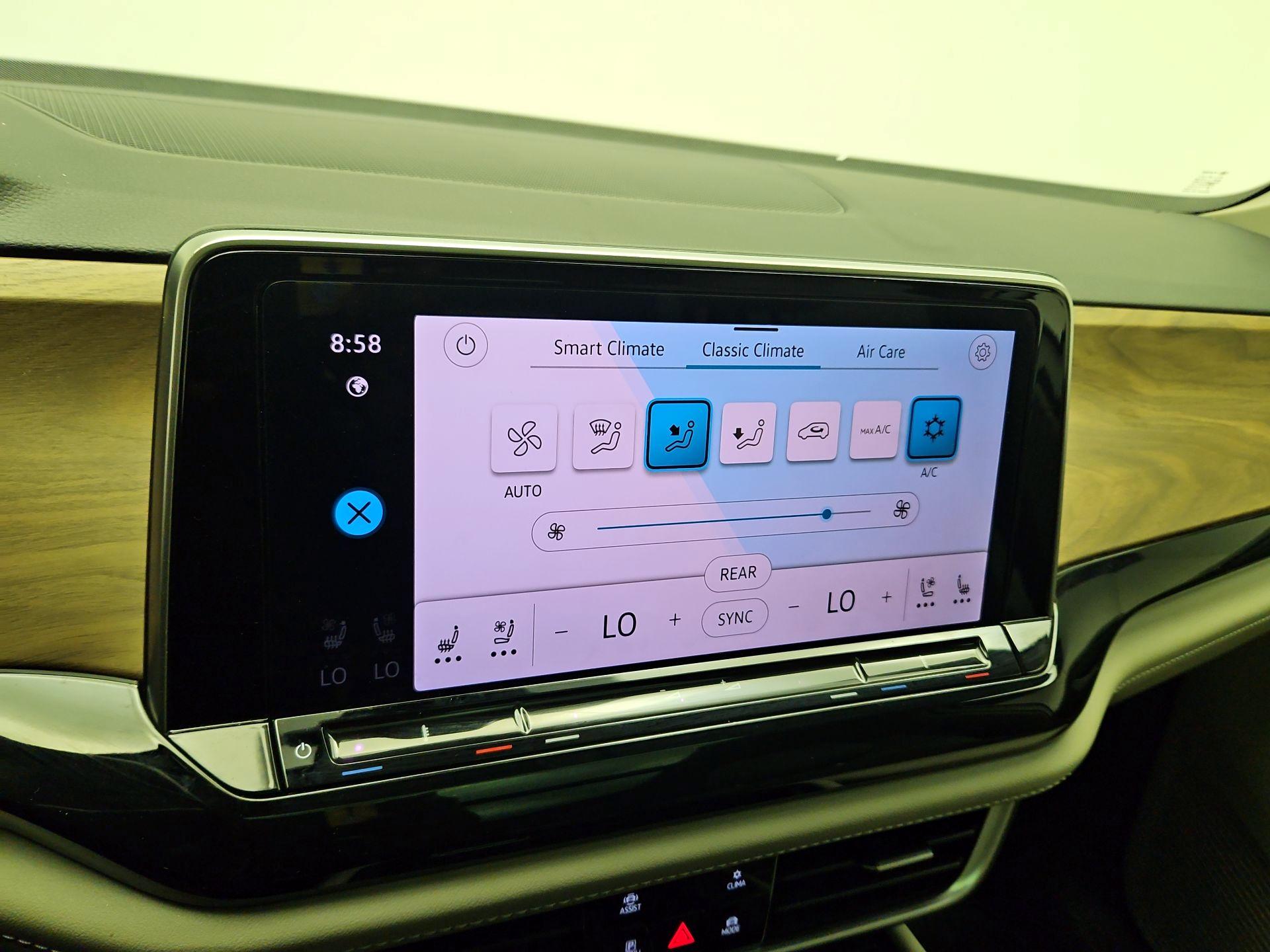 Thumbnail: 2024 Volkswagen Atlas - 16