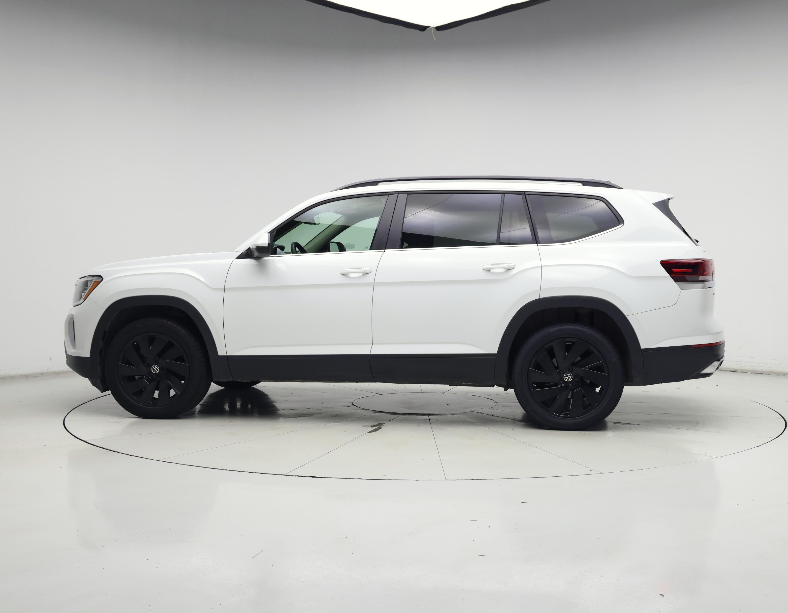 Thumbnail: 2024 Volkswagen Atlas - 3