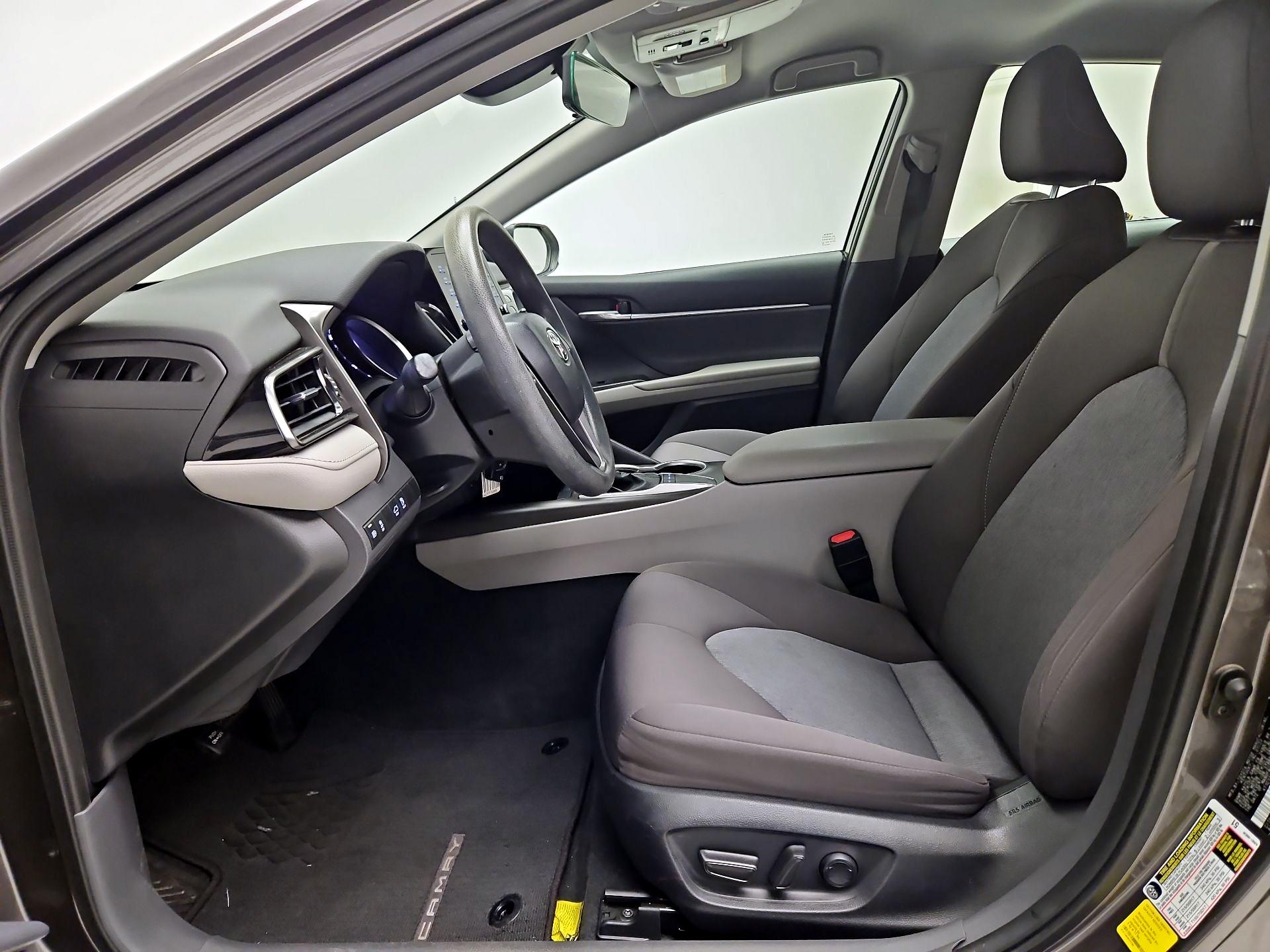 Thumbnail: 2023 Toyota Camry - 11