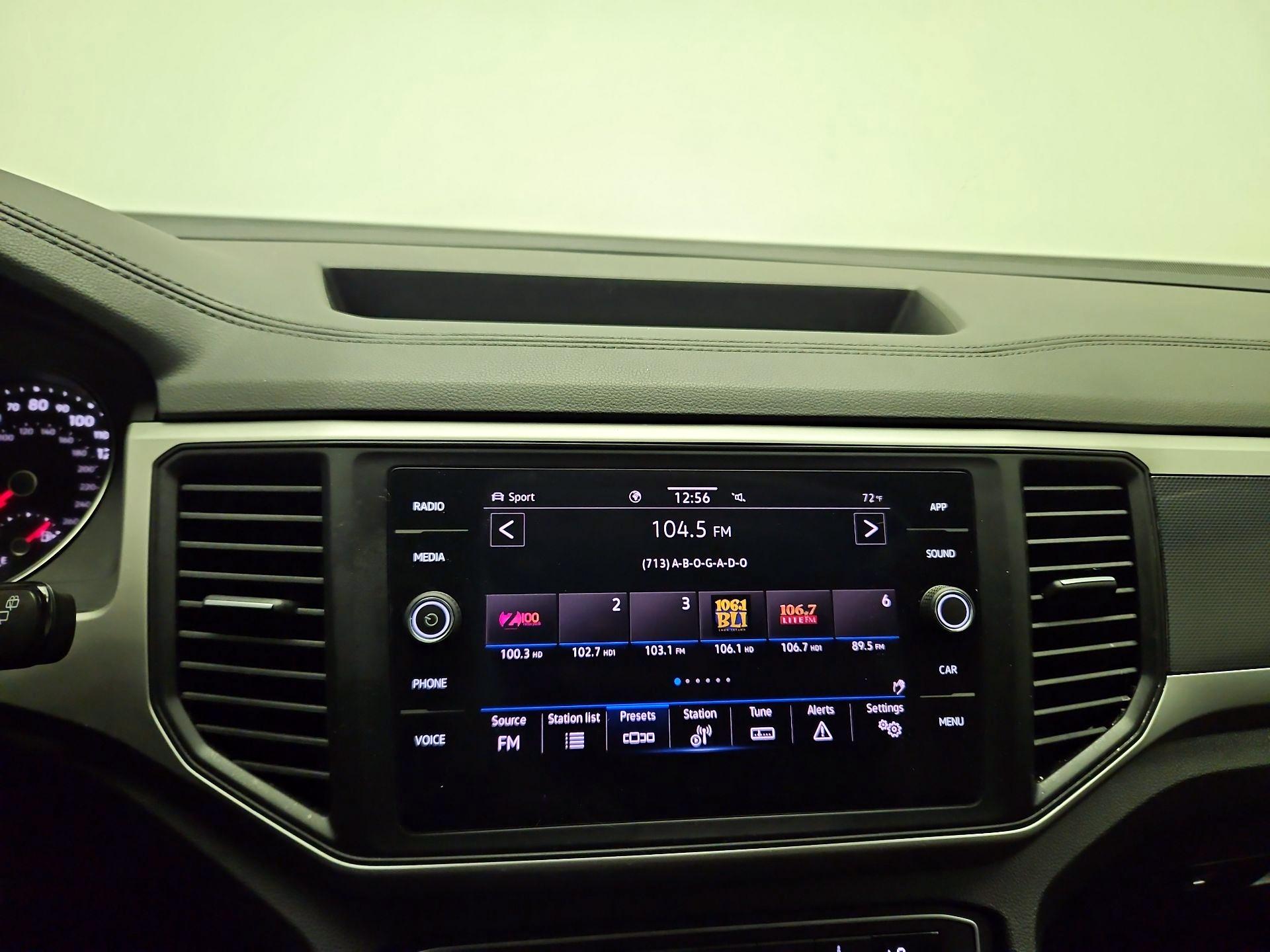 Thumbnail: 2021 Volkswagen Atlas - 14