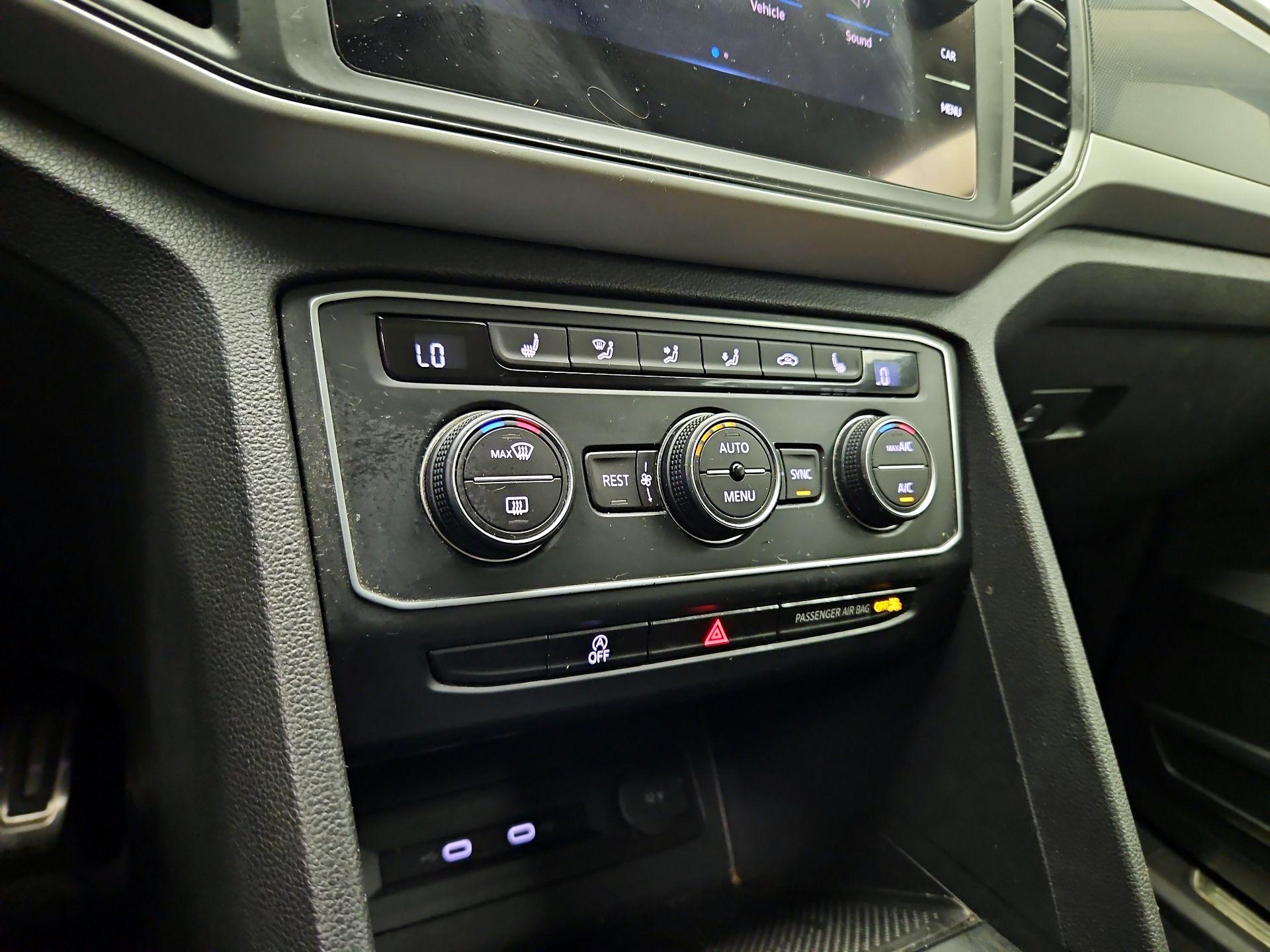 Thumbnail: 2021 Volkswagen Atlas - 15