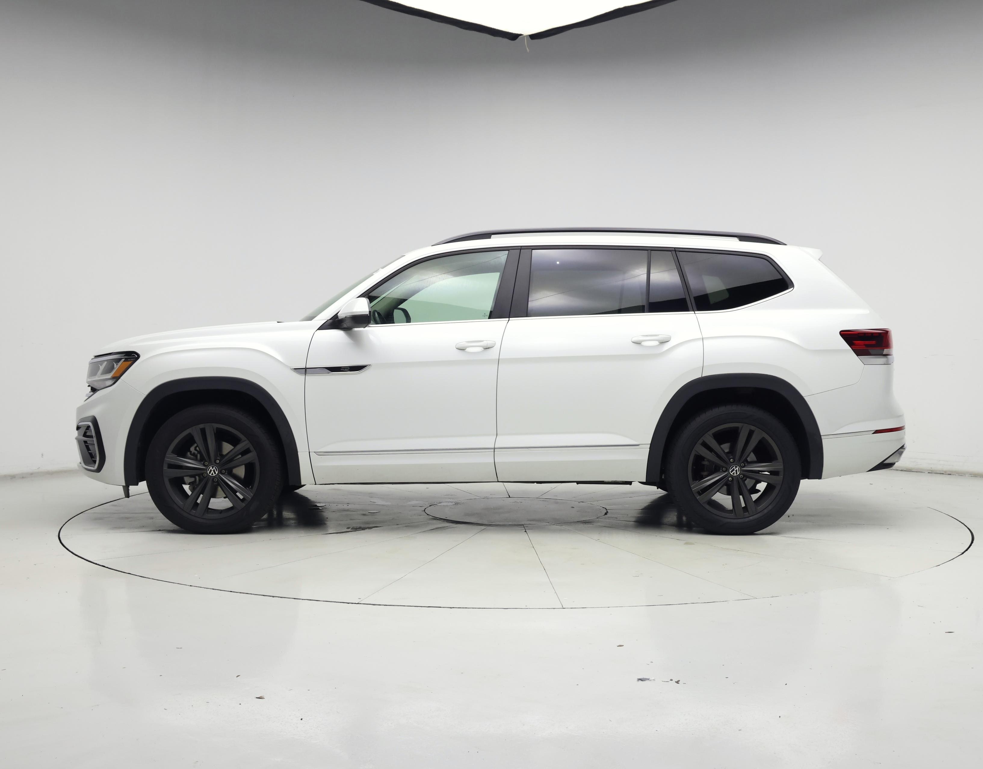 Thumbnail: 2021 Volkswagen Atlas - 3