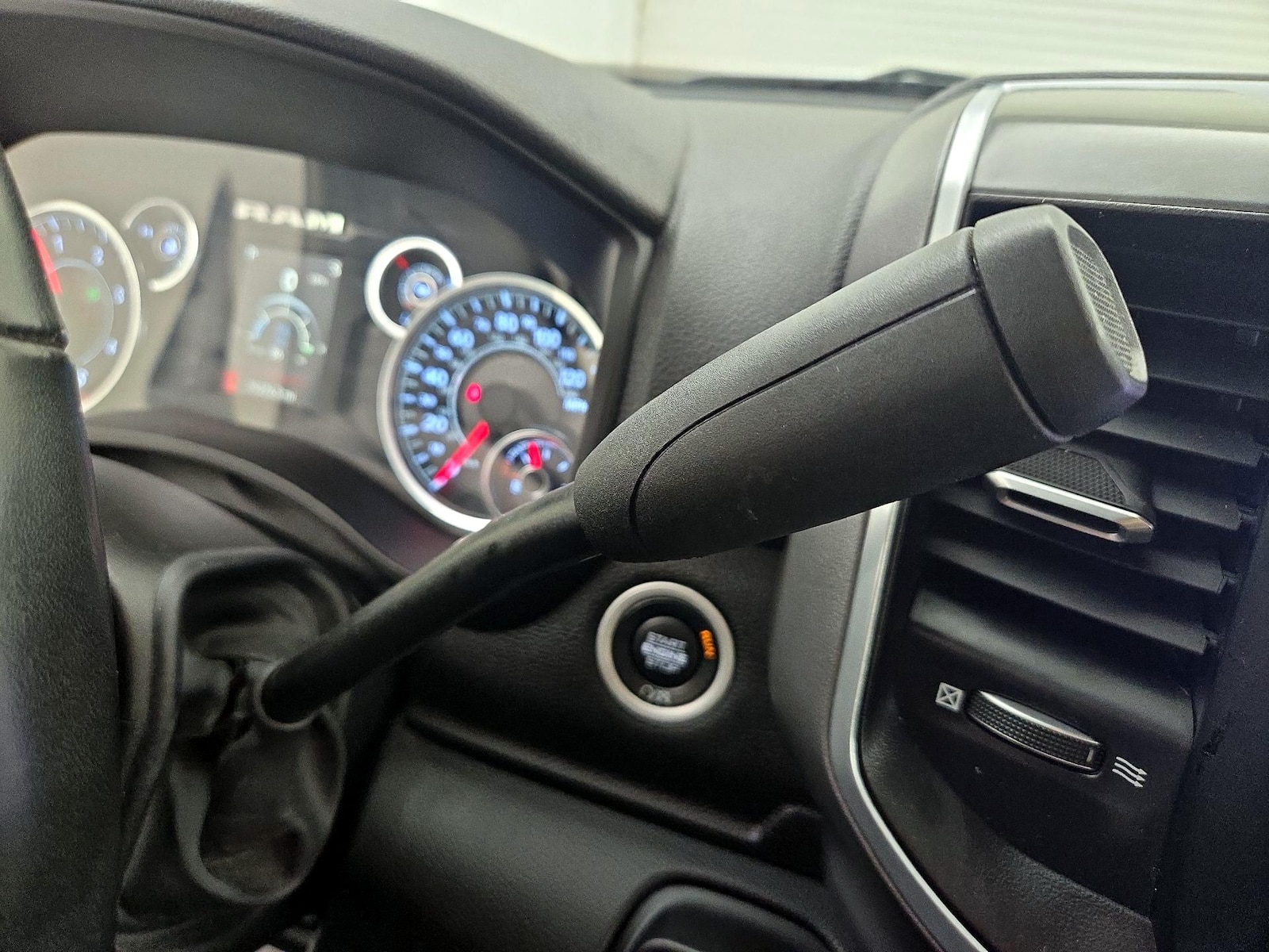 2024 RAM Ram 2500 Pickup Big Horn - Photo 18