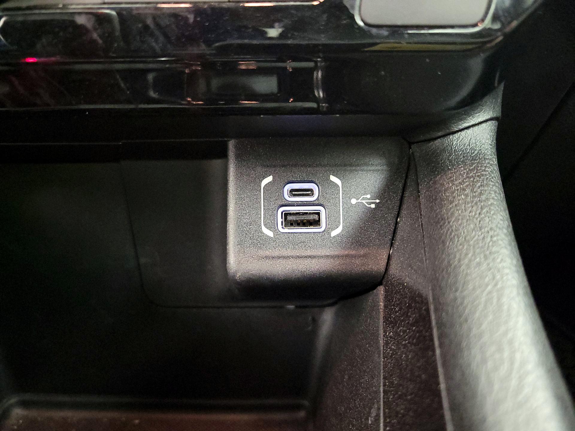 Thumbnail: 2022 Jeep Compass - 18