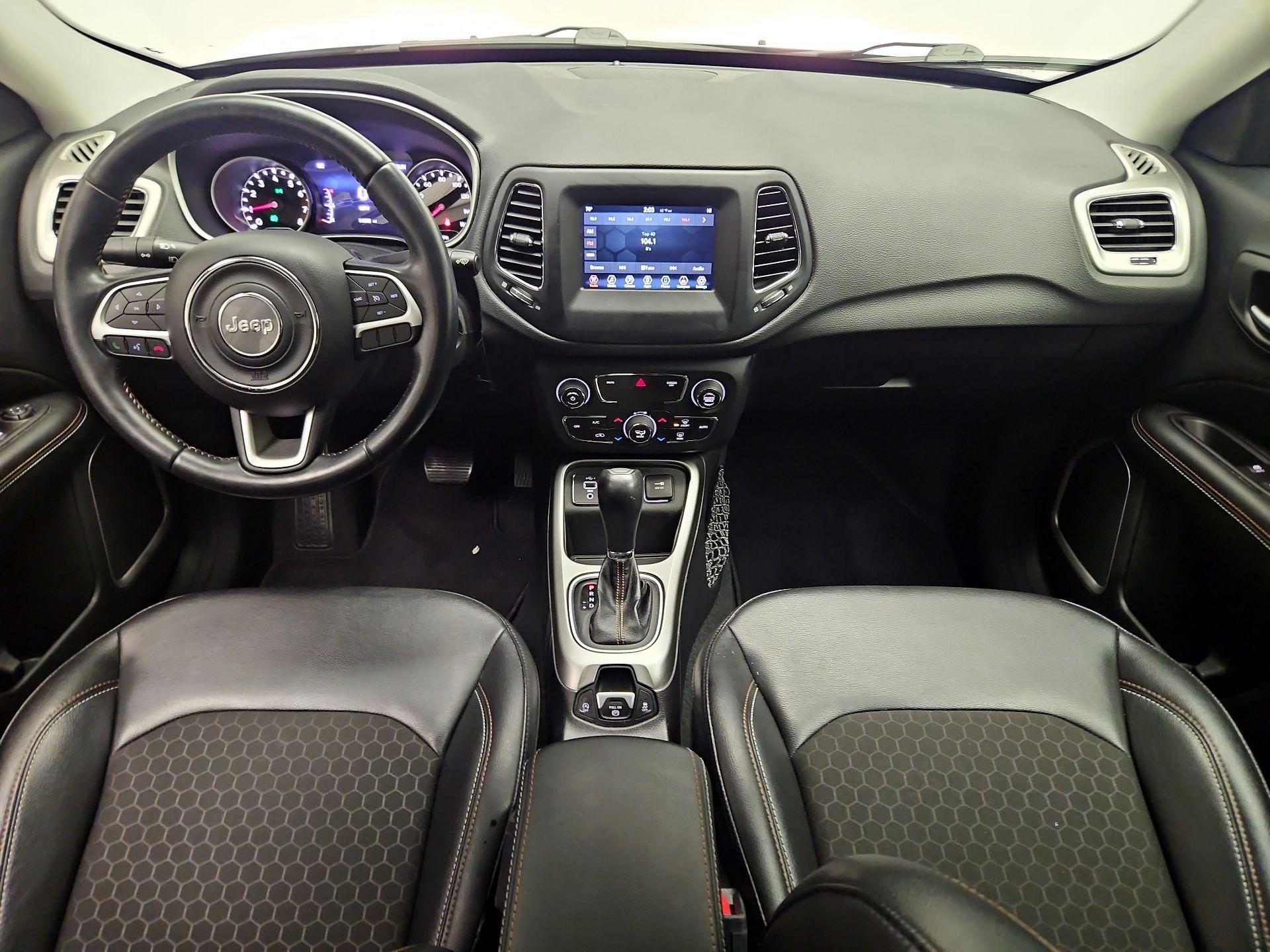 Thumbnail: 2020 Jeep Compass - 9