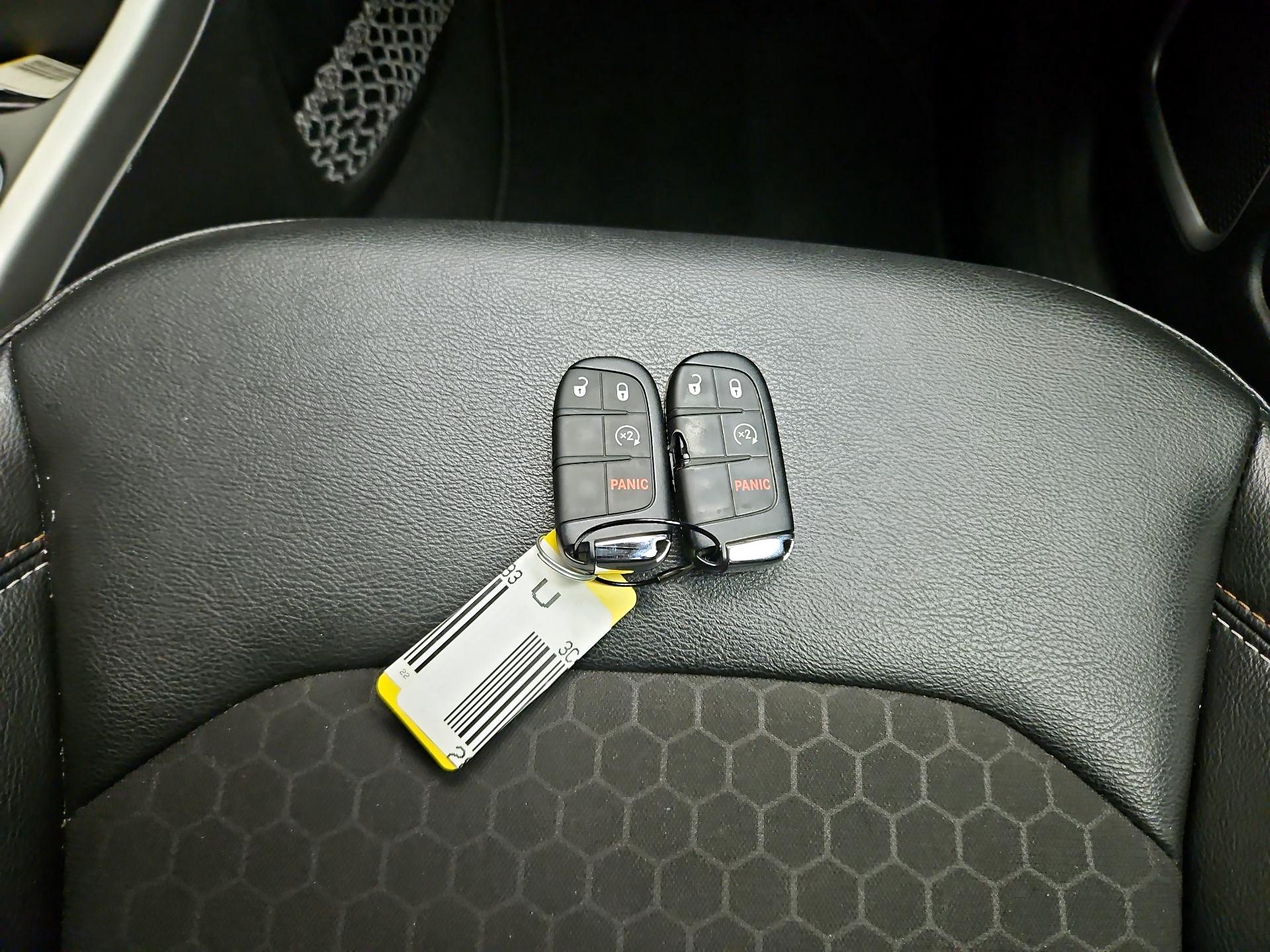 Thumbnail: 2020 Jeep Compass - 20