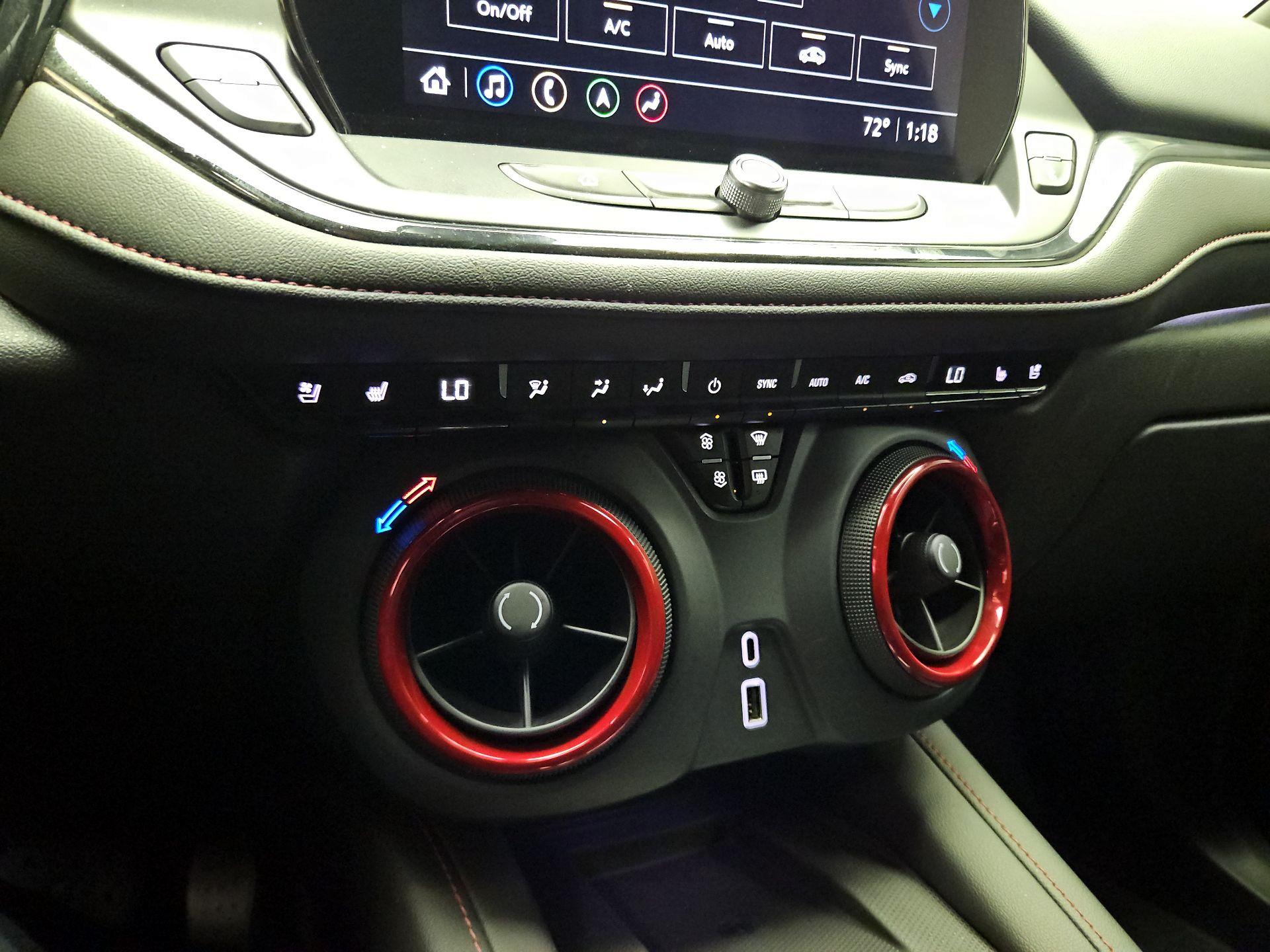 Thumbnail: 2023 Chevrolet Blazer - 15