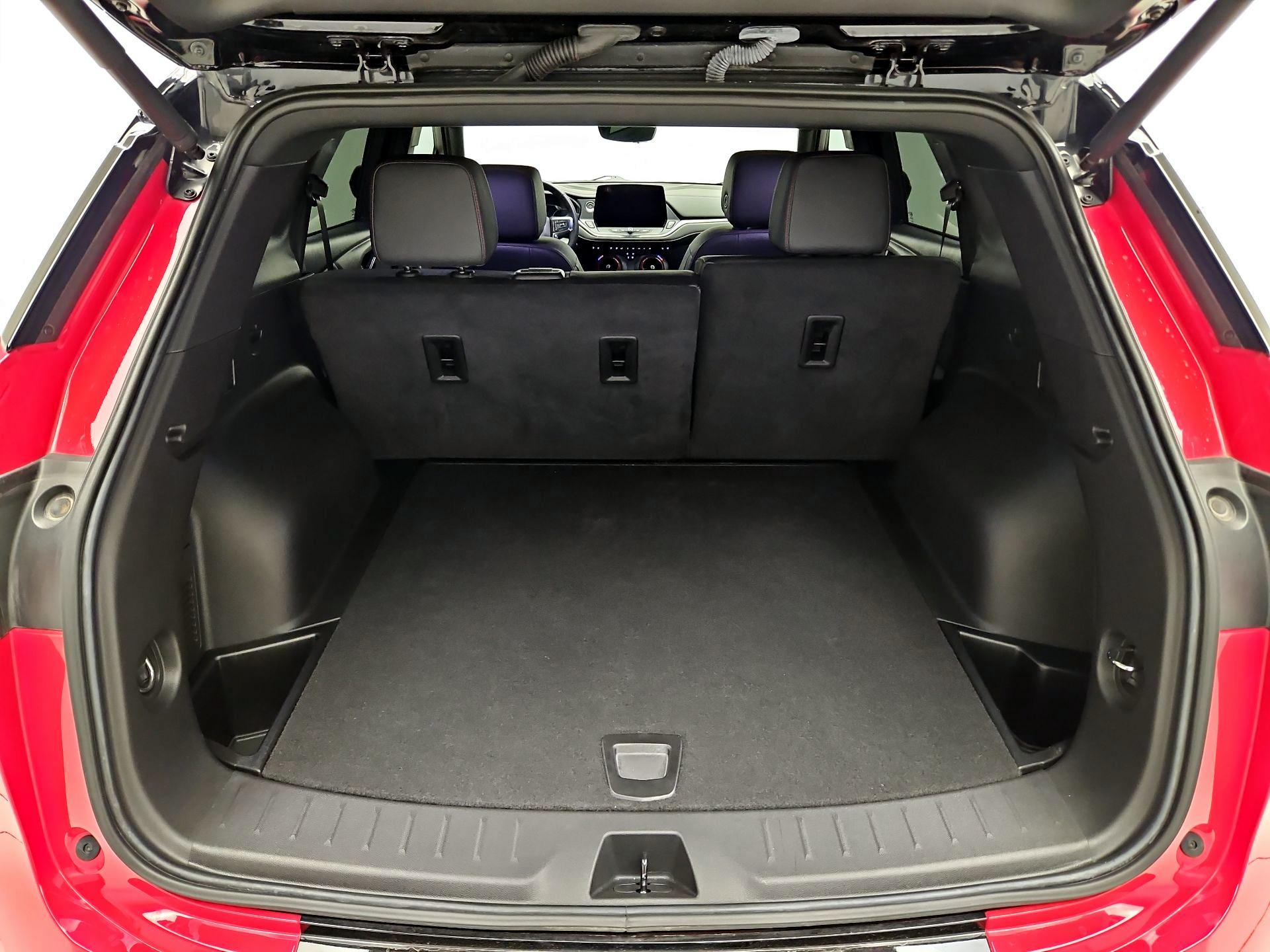 Thumbnail: 2023 Chevrolet Blazer - 18