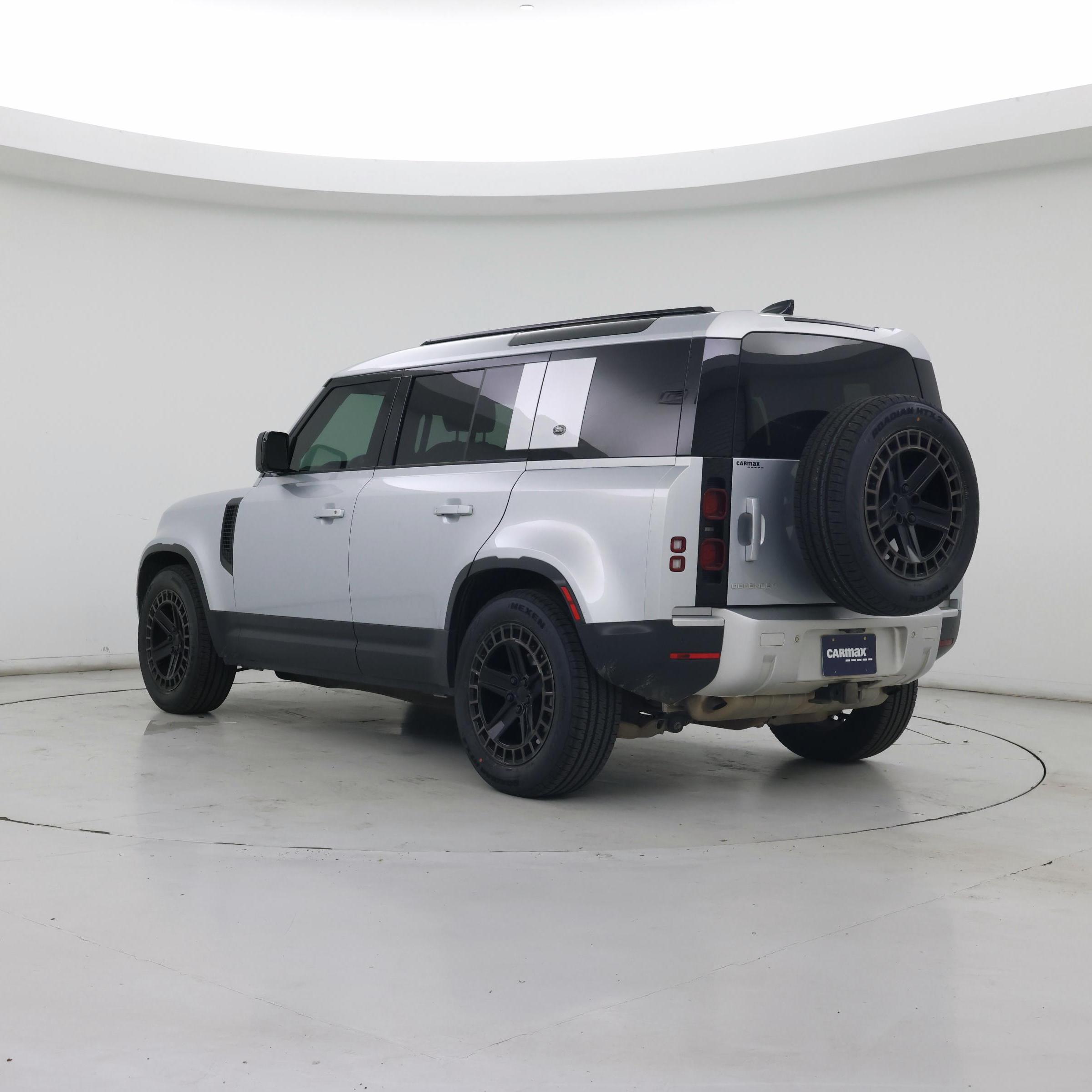 Thumbnail: 2022 Land Rover Defender - 2