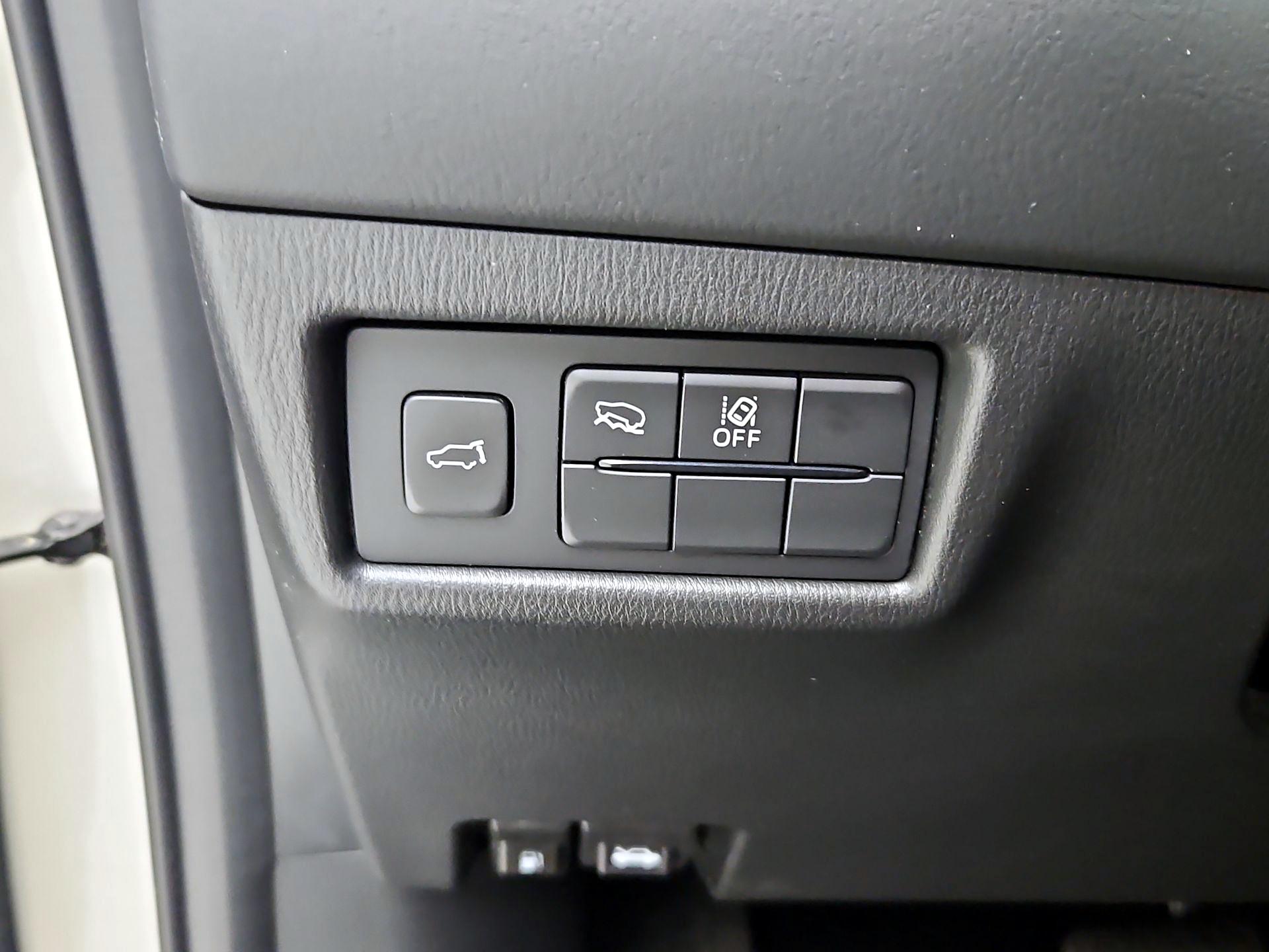 Thumbnail: 2025 Mazda CX-5 - 13