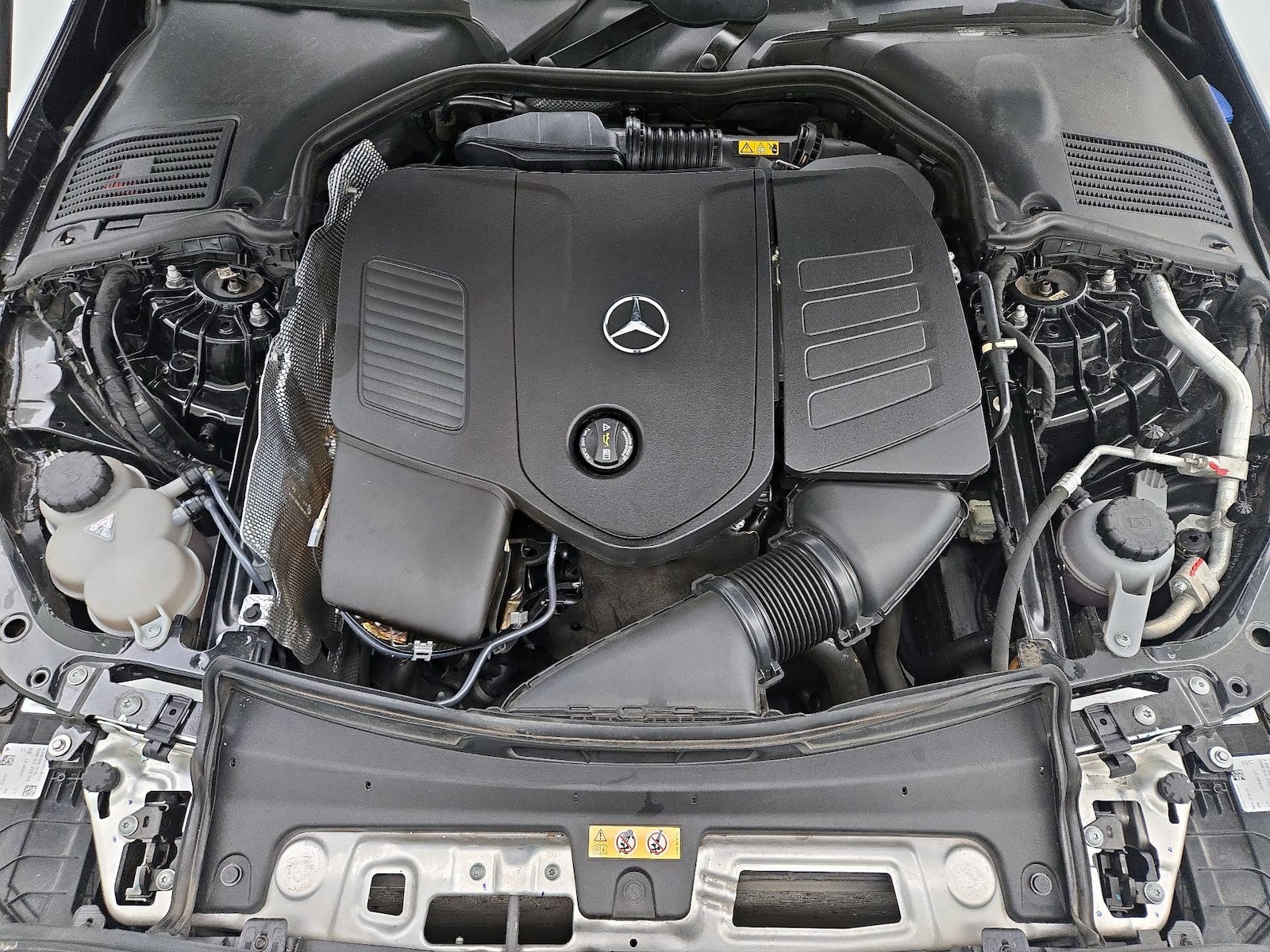 2022 Mercedes-Benz C-Class Sedan C 300 - Photo 22