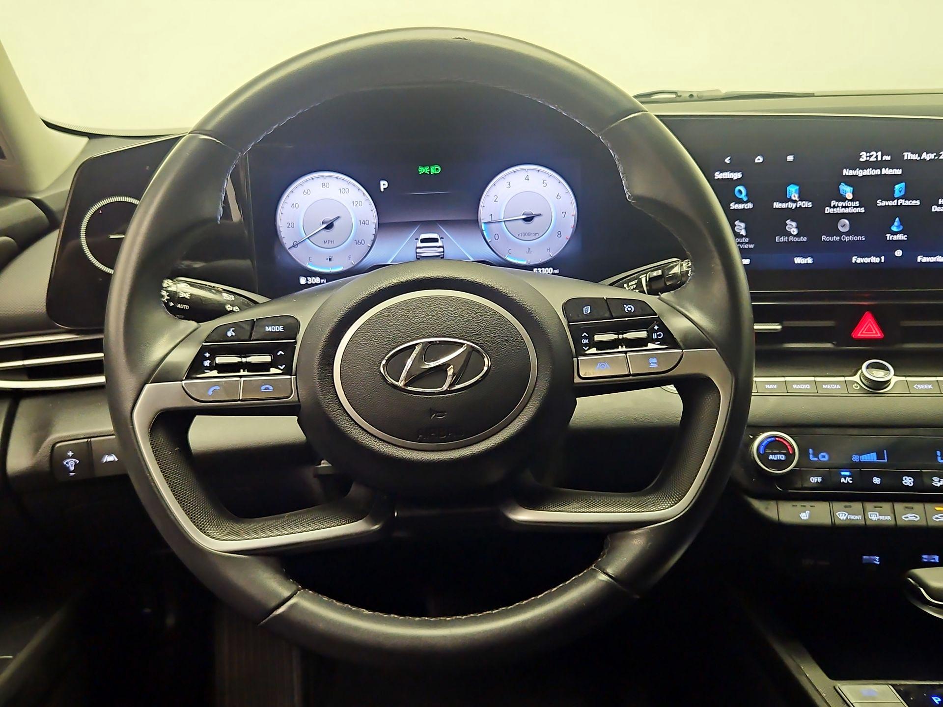 Thumbnail: 2023 Hyundai Elantra - 10