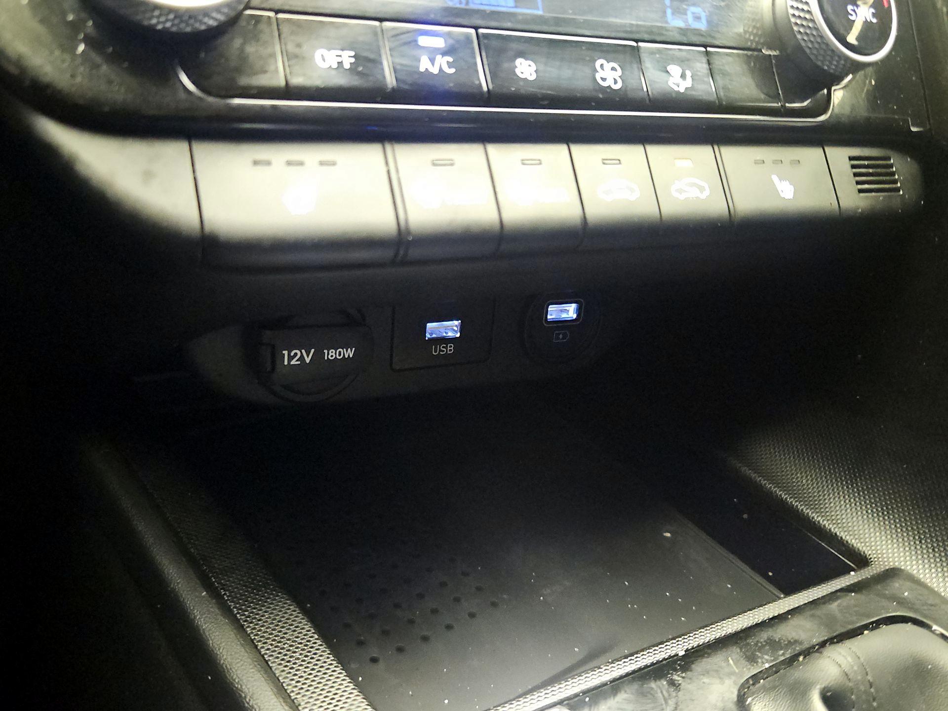 Thumbnail: 2023 Hyundai Elantra - 19