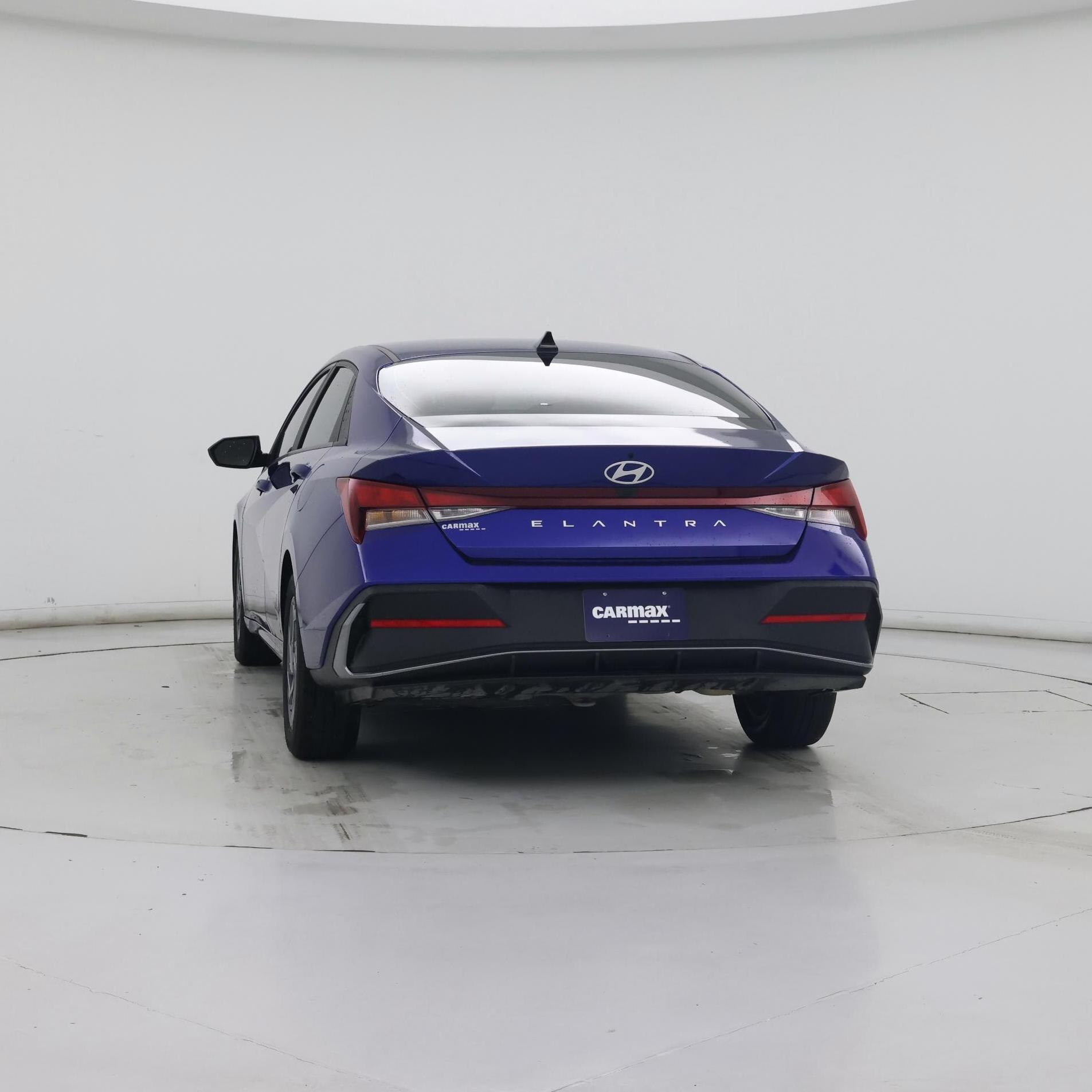 Thumbnail: 2024 Hyundai Elantra - 6