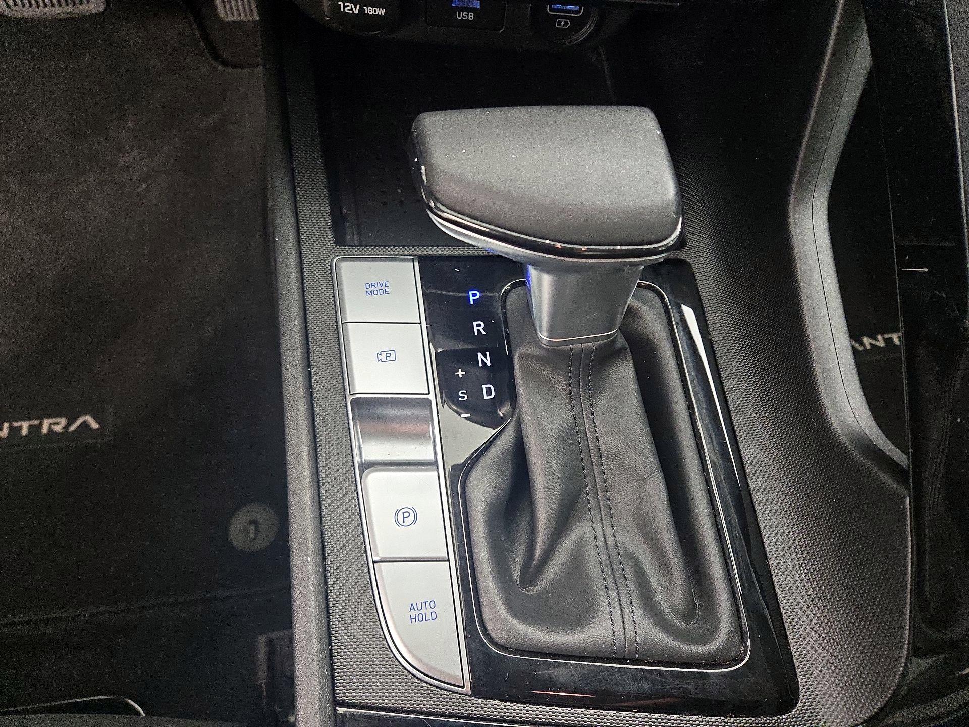 Thumbnail: 2023 Hyundai Elantra - 18