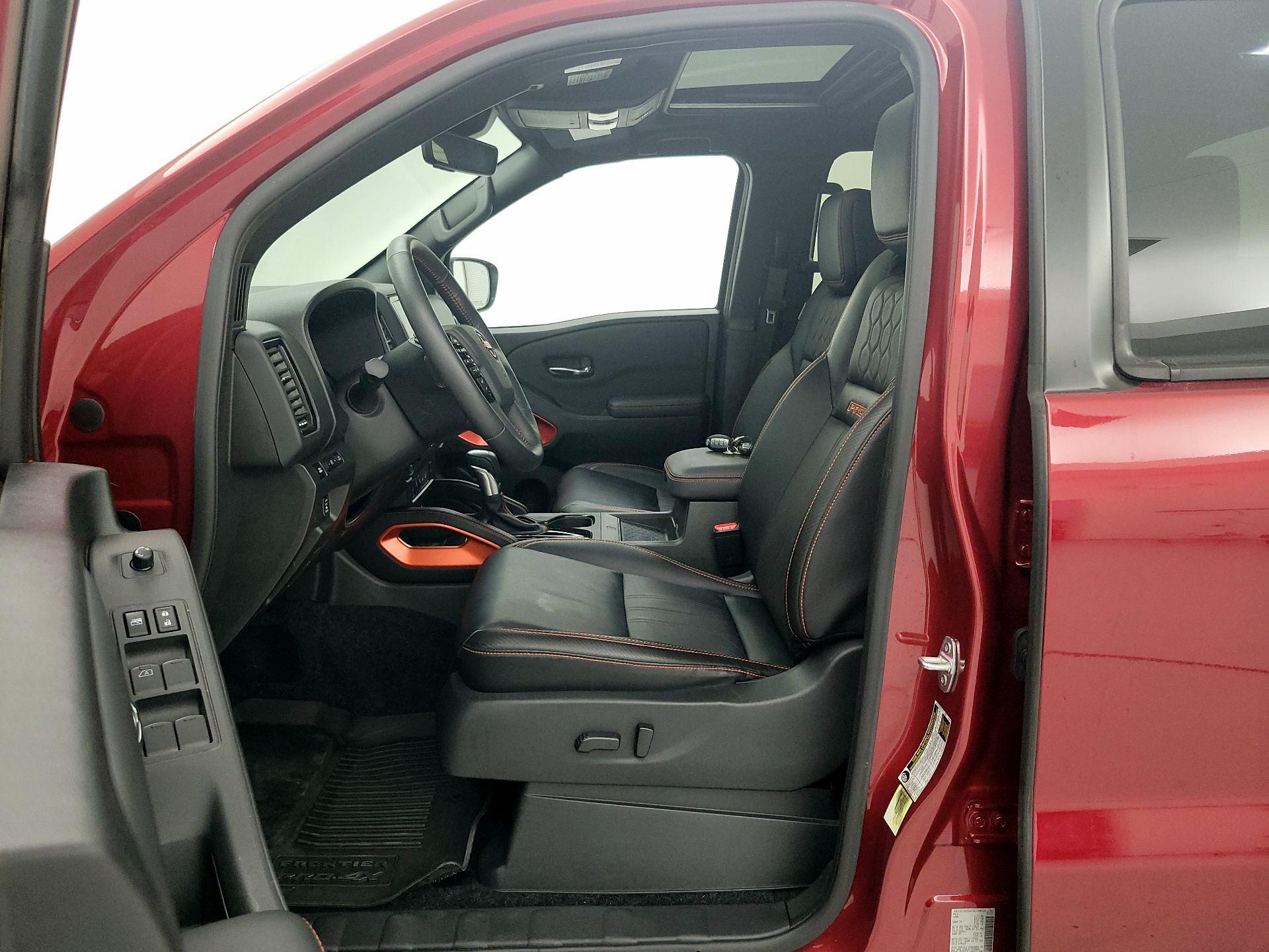 Thumbnail: 2024 Nissan Frontier - 11