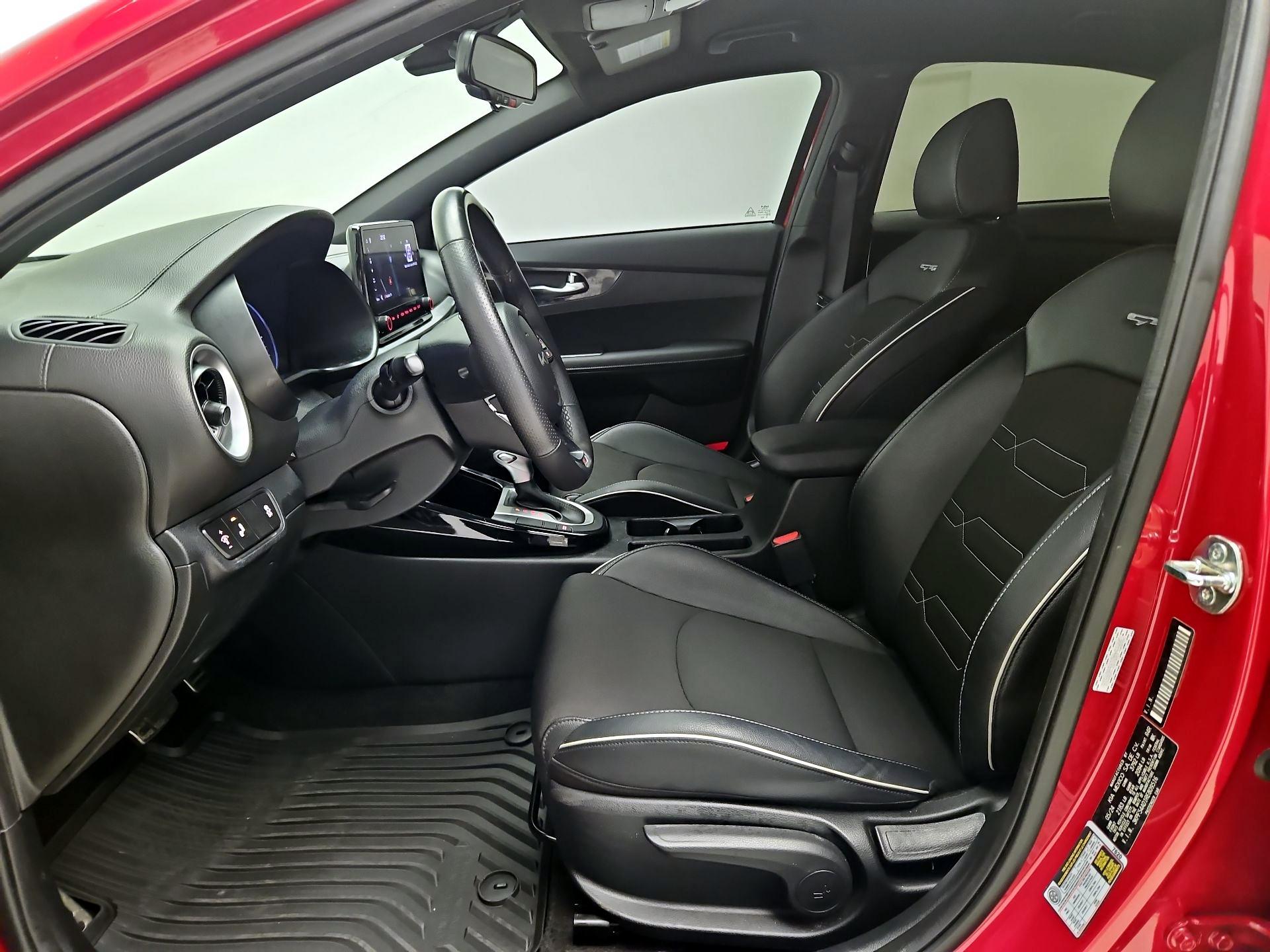 Thumbnail: 2024 Kia Forte - 11