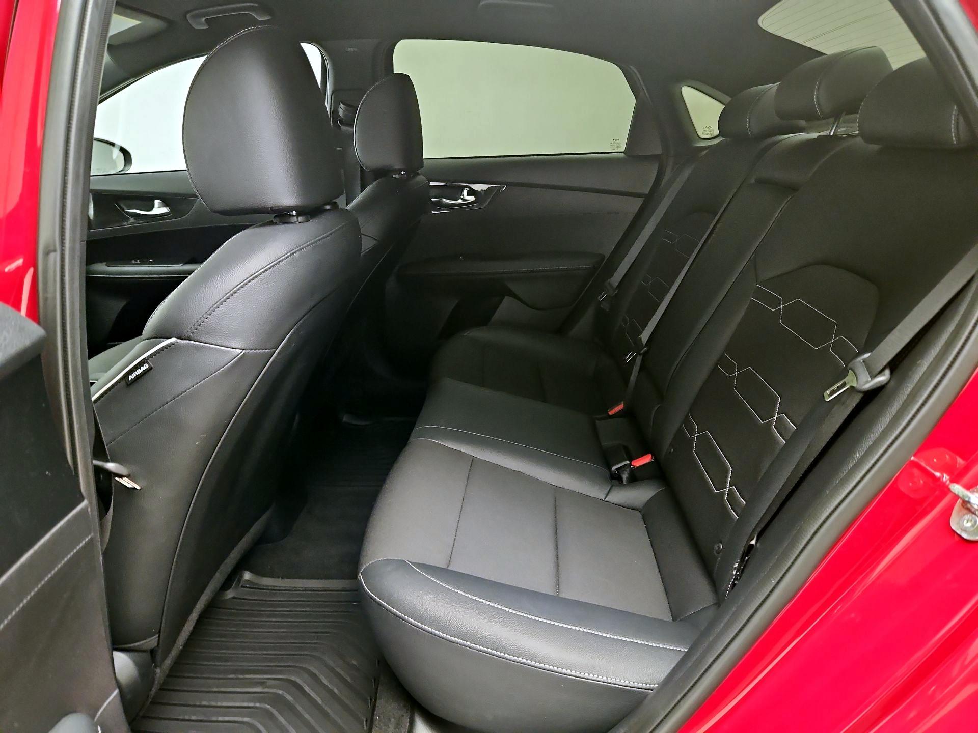 Thumbnail: 2024 Kia Forte - 18