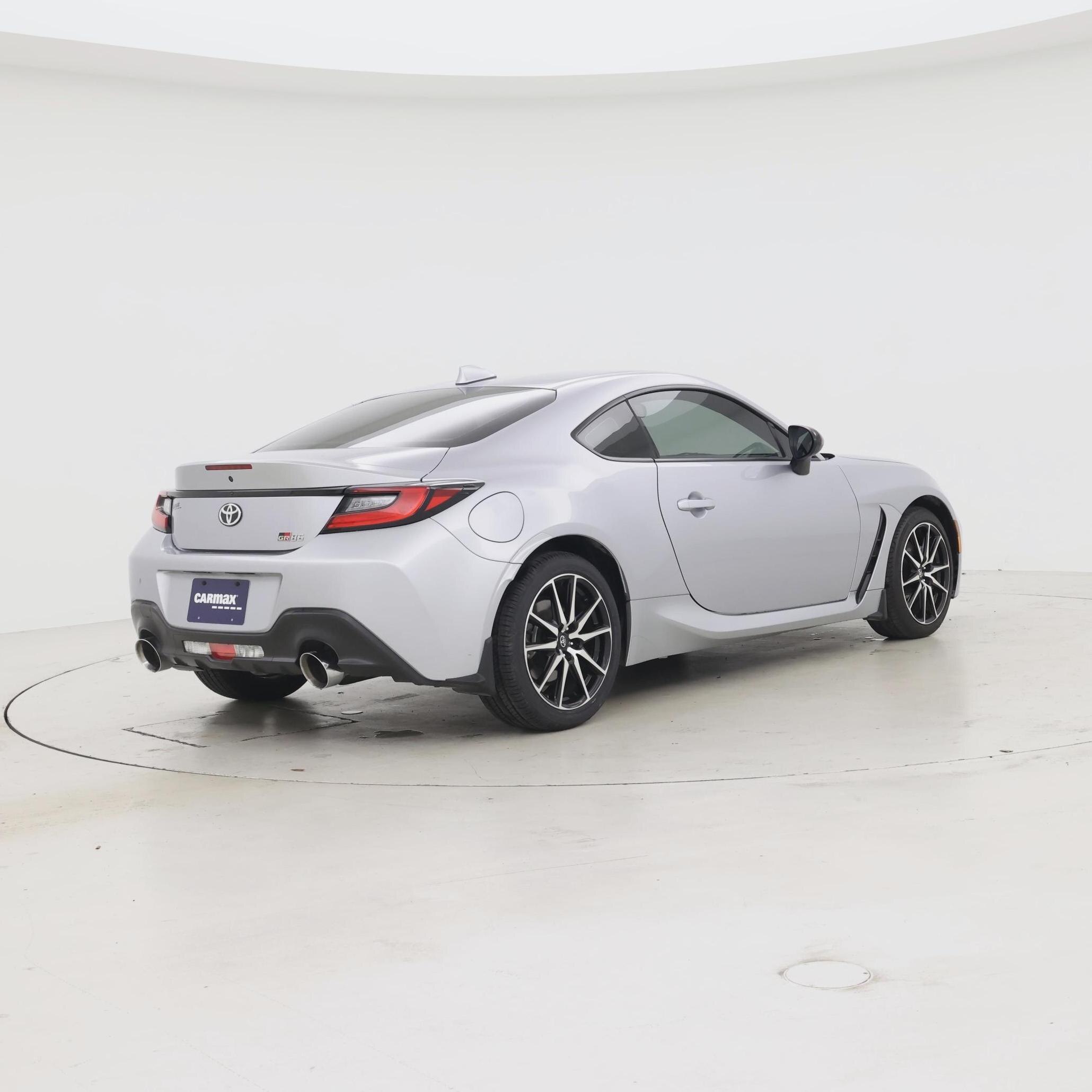 Thumbnail: 2024 Toyota GR86 - 8